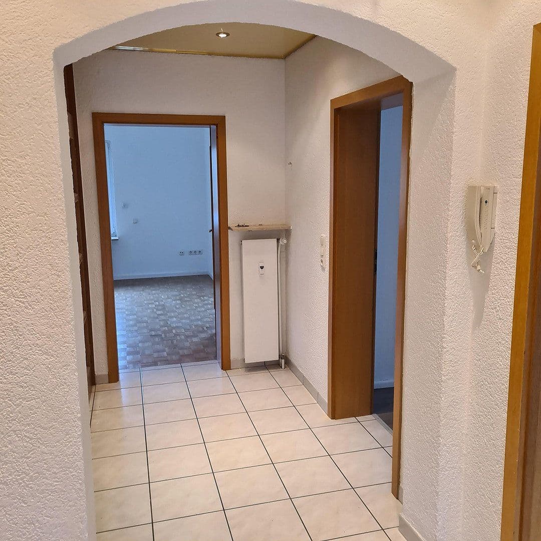 2 bedroom with open-plan kitchen flat to rent, 102 m², Sudetendeutschestr. 21, Hanau, Hesse 2 bedroom with open-plan kitchen flat to rent, 102 m², Sudetendeutschestr. 21, Hanau, Hesse