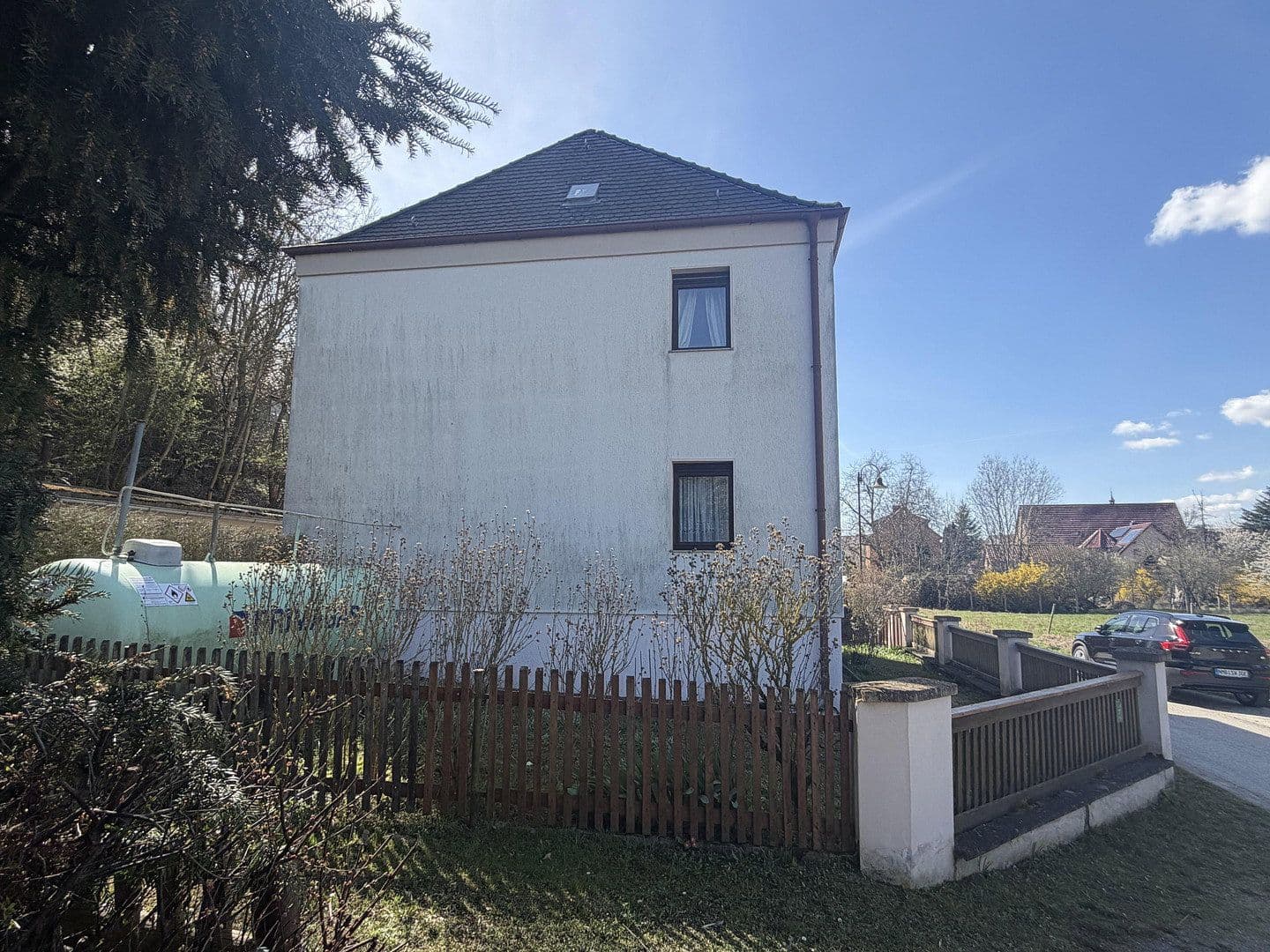 house for sale, 110 m², Friedhofsweg 7, Naumburg (Saale), Saxony-Anhalt house for sale, 110 m², Friedhofsweg 7, Naumburg (Saale), Saxony-Anhalt