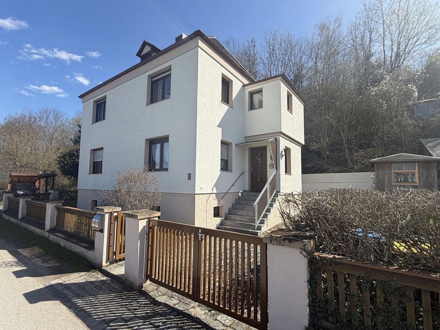 house for sale, 110 m², Friedhofsweg 7, Naumburg (Saale), Saxony-Anhalt house for sale, 110 m², Friedhofsweg 7, Naumburg (Saale), Saxony-Anhalt