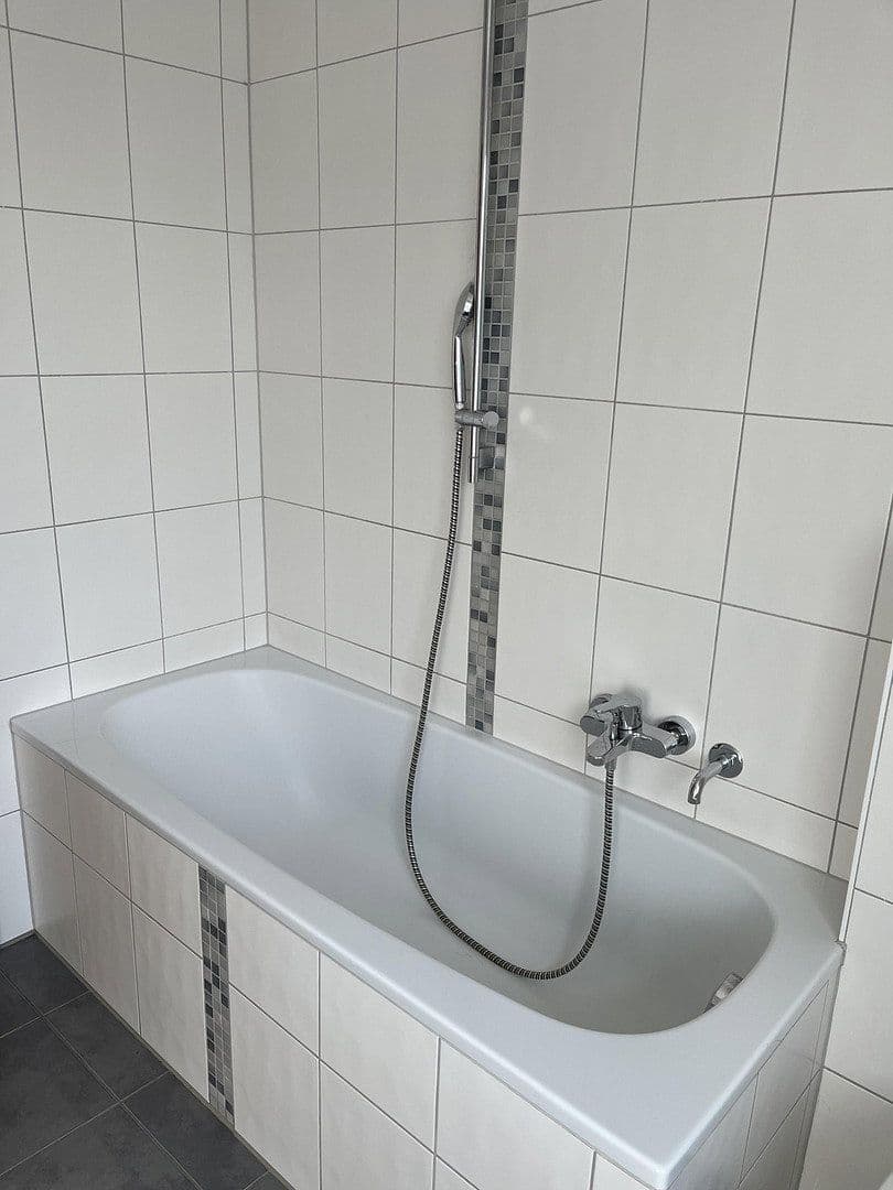 4 bedroom flat to rent, 101 m², Selbitz, Bavaria 4 bedroom flat to rent, 101 m², Selbitz, Bavaria