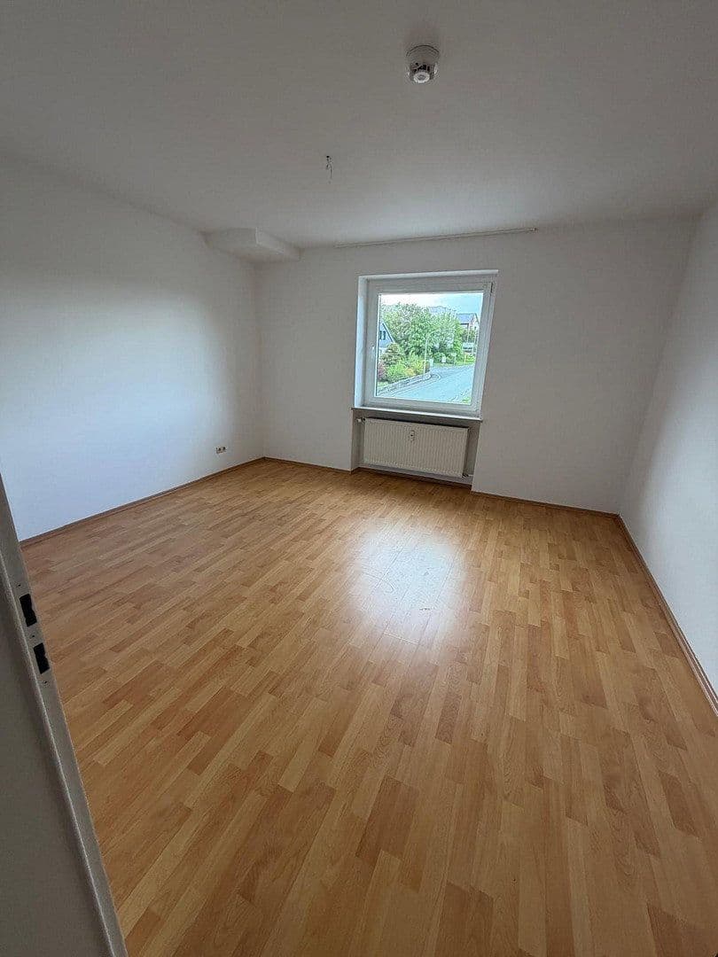4 bedroom flat to rent, 101 m², Selbitz, Bavaria 4 bedroom flat to rent, 101 m², Selbitz, Bavaria