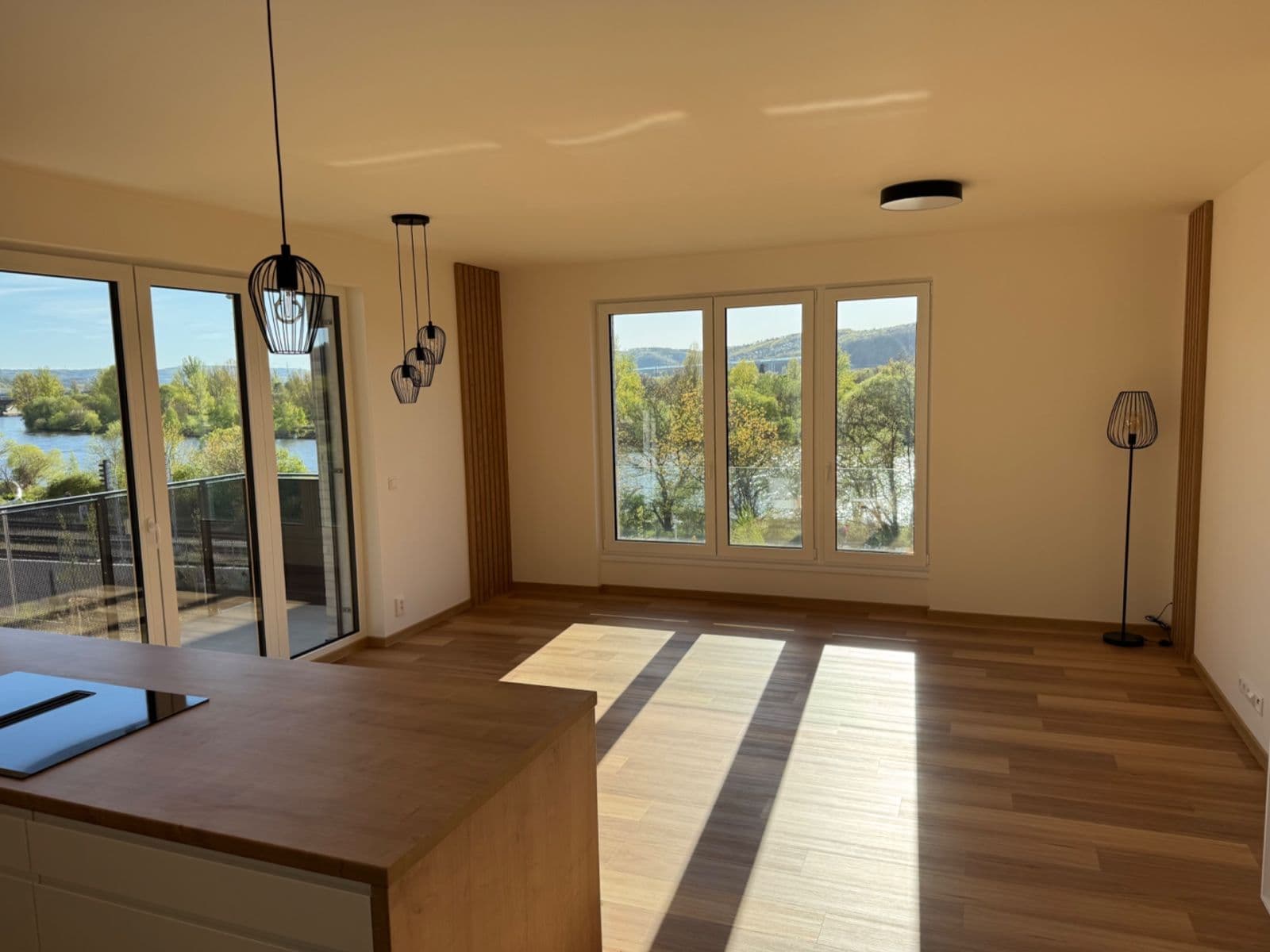 2 bedroom with open-plan kitchen flat to rent, 86 m², Kolmanova, Prague, Prague 2 bedroom with open-plan kitchen flat to rent, 86 m², Kolmanova, Prague, Prague