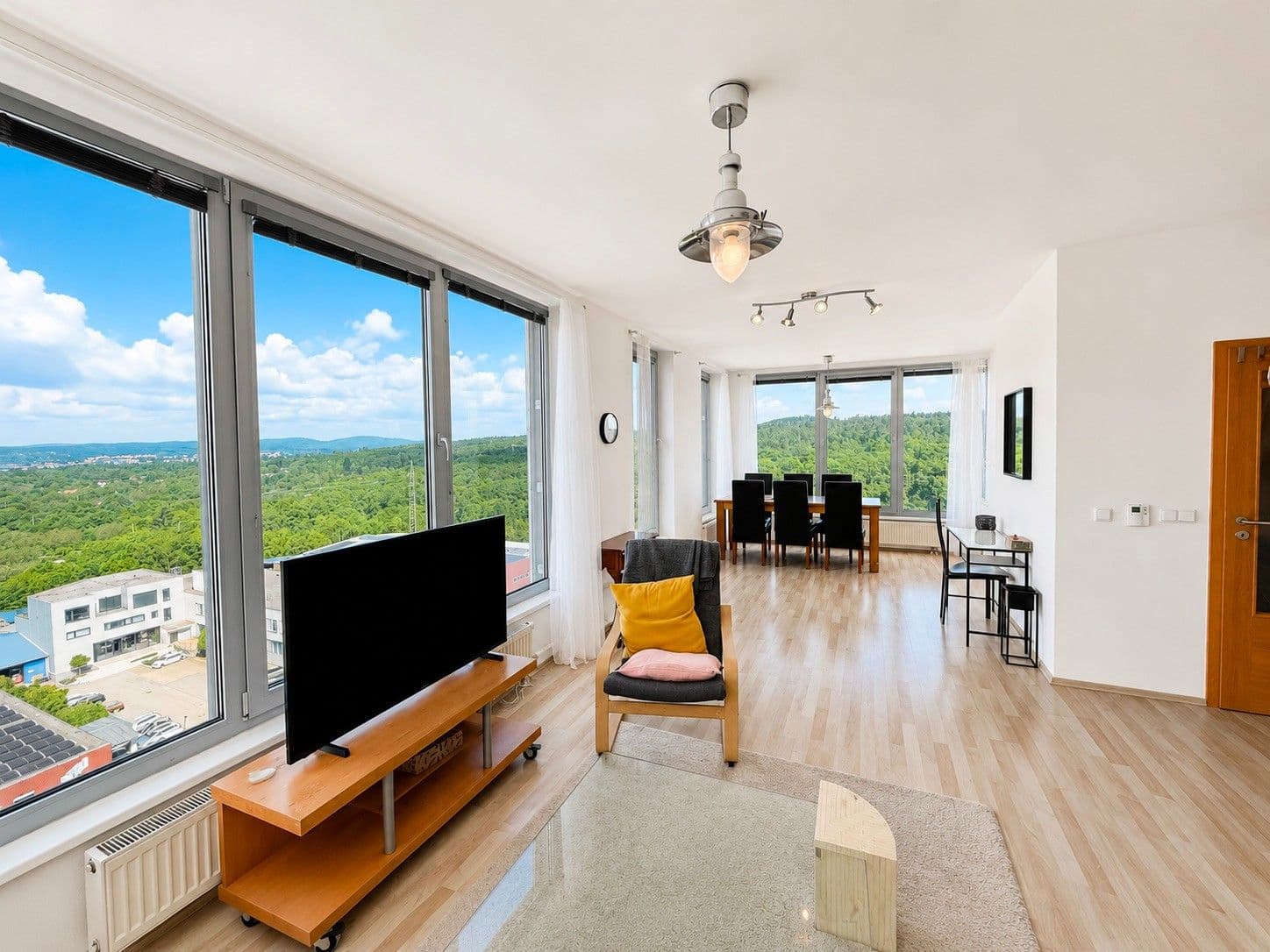 2 bedroom with open-plan kitchen flat for sale, 90 m², Majdalenky, Brno, Jihomoravský Region 2 bedroom with open-plan kitchen flat for sale, 90 m², Majdalenky, Brno, Jihomoravský Region