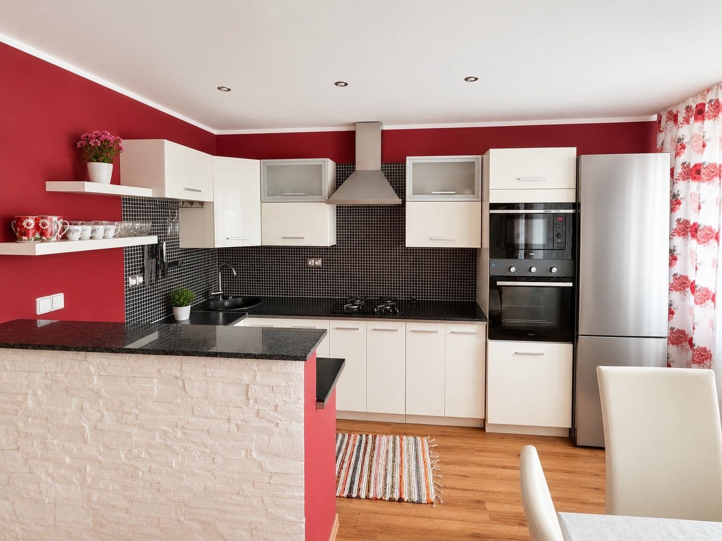 2 bedroom with open-plan kitchen flat to rent, 80 m², Nušlova, Prague, Prague 2 bedroom with open-plan kitchen flat to rent, 80 m², Nušlova, Prague, Prague