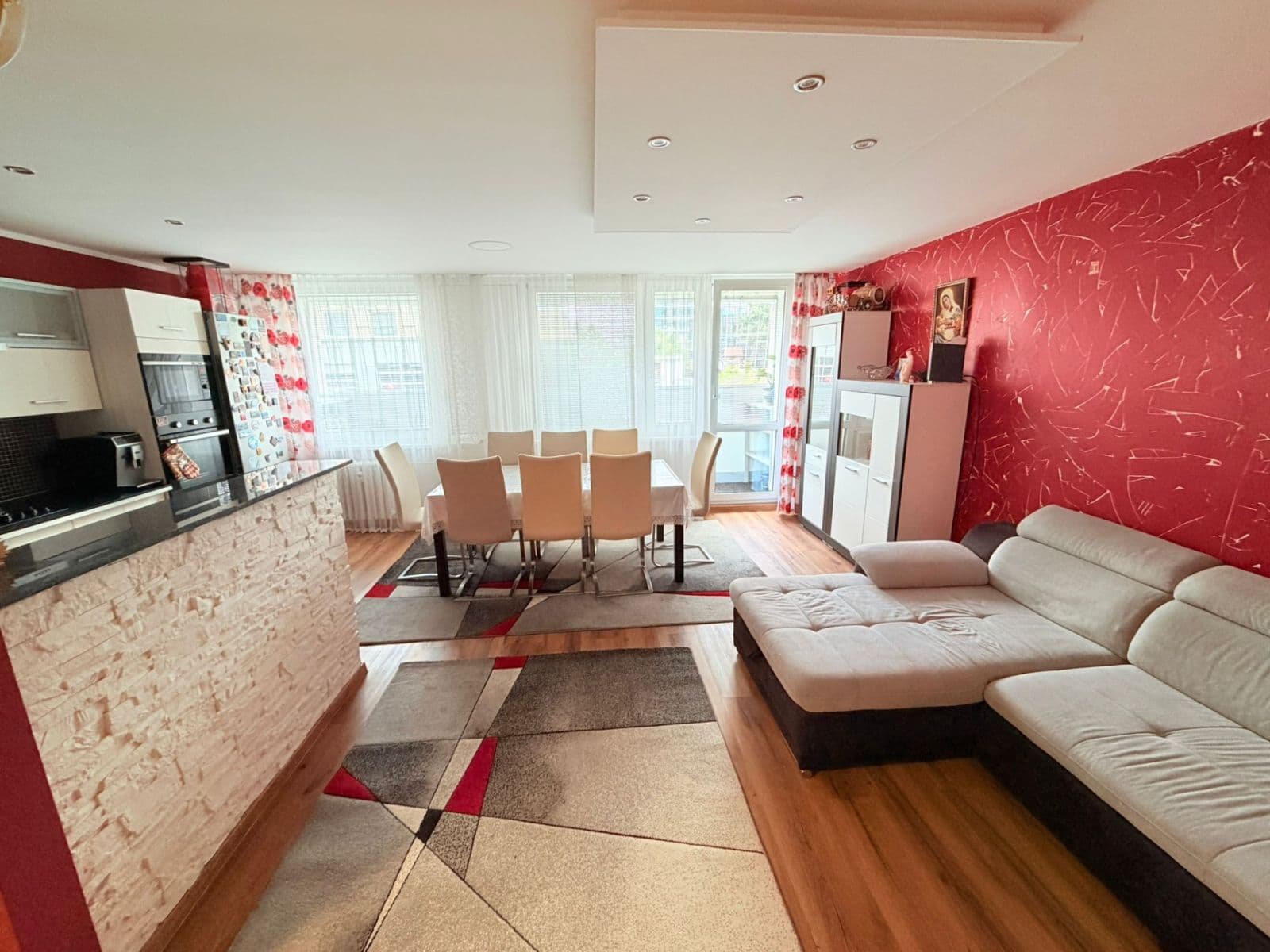 2 bedroom with open-plan kitchen flat to rent, 80 m², Nušlova, Prague, Prague 2 bedroom with open-plan kitchen flat to rent, 80 m², Nušlova, Prague, Prague