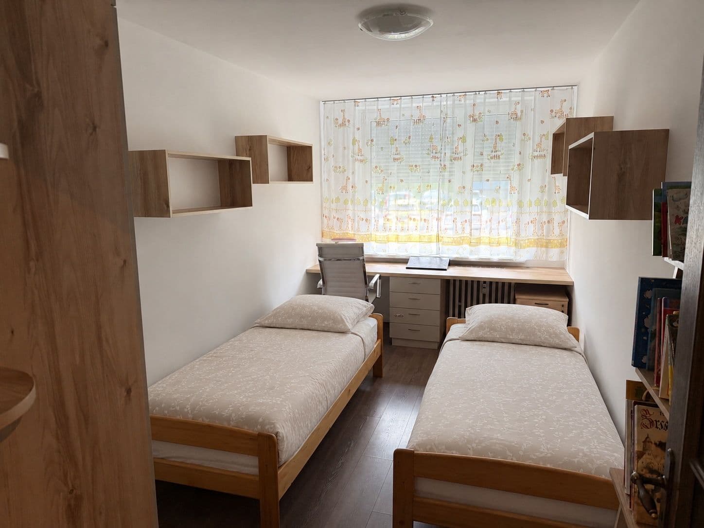 2 bedroom with open-plan kitchen flat to rent, 80 m², Nušlova, Prague, Prague 2 bedroom with open-plan kitchen flat to rent, 80 m², Nušlova, Prague, Prague