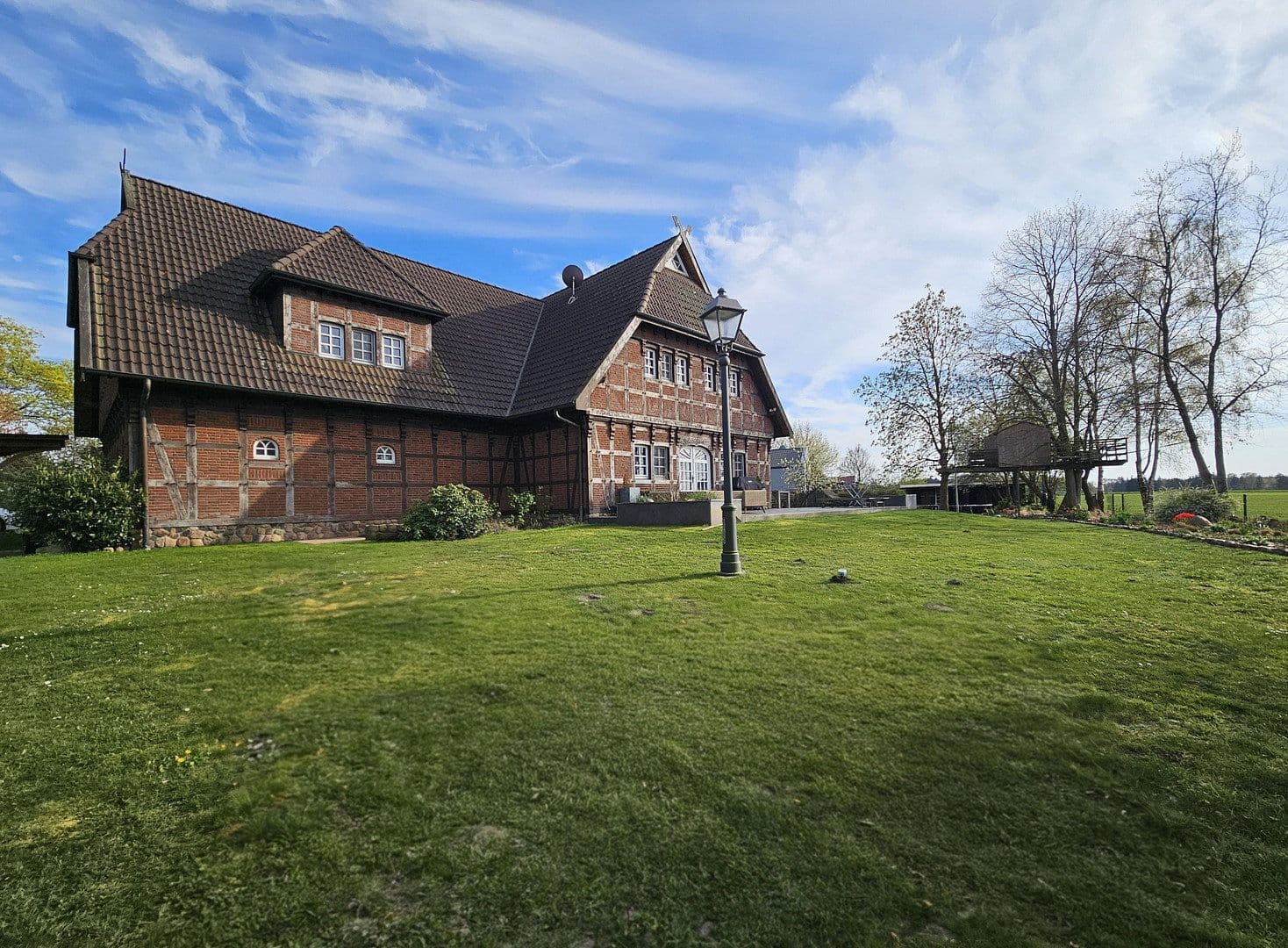 house for sale, 255 m², Wahrenholz, Lower Saxony house for sale, 255 m², Wahrenholz, Lower Saxony