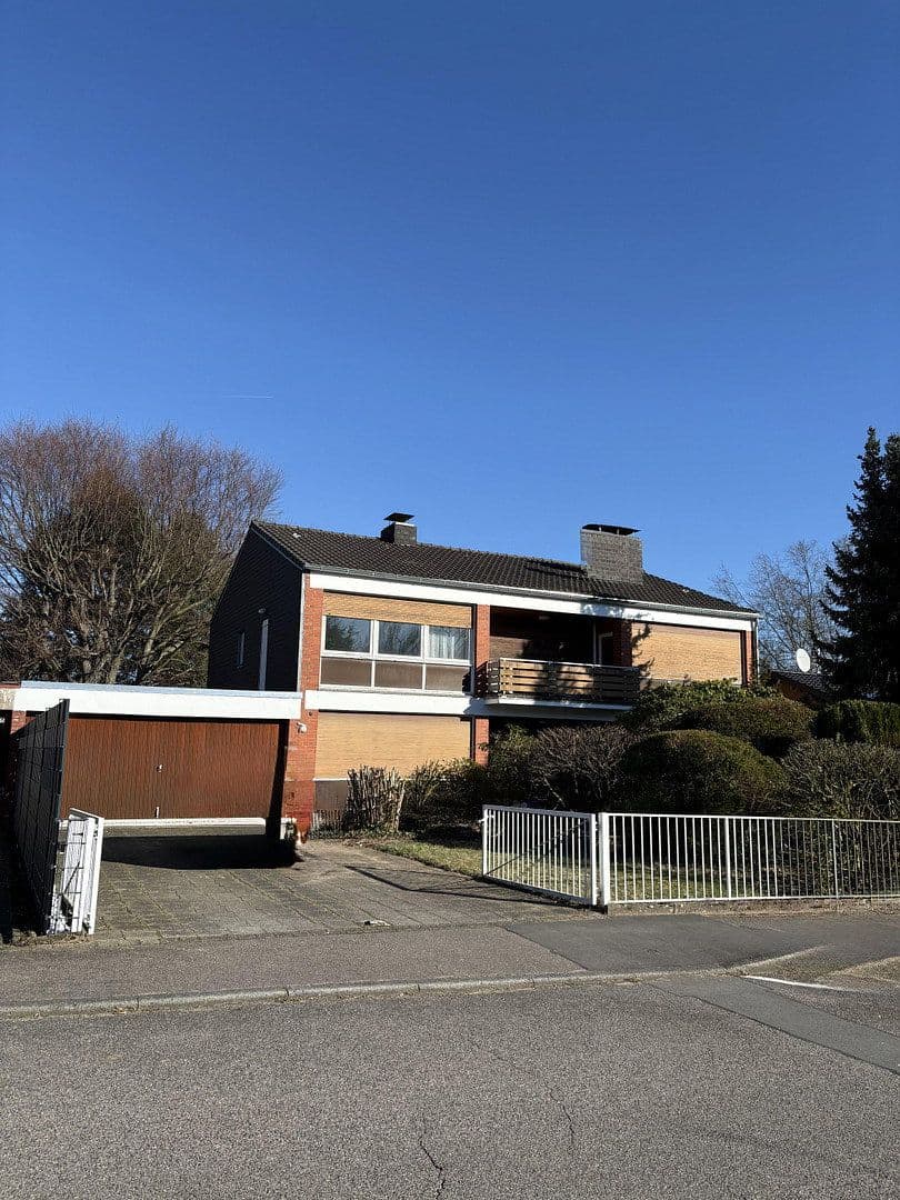 house for sale, 400 m², Bergisch Gladbach, North Rhine-Westphalia house for sale, 400 m², Bergisch Gladbach, North Rhine-Westphalia