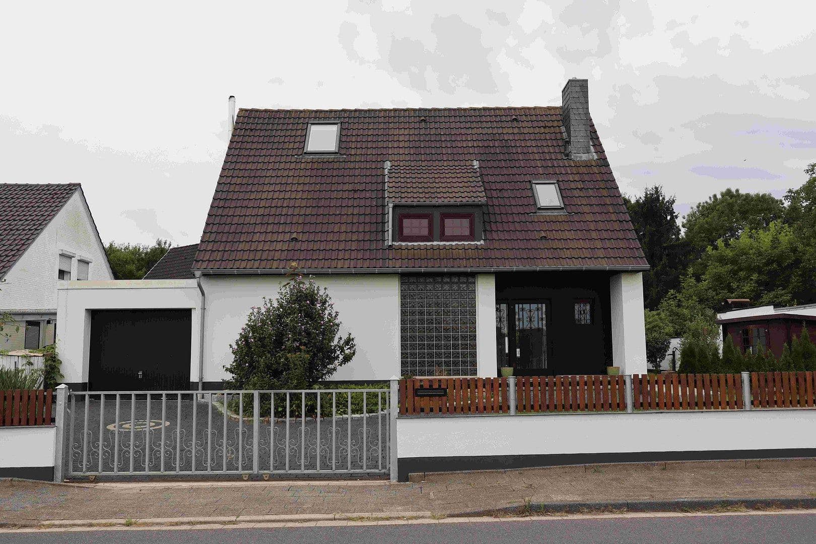 house for sale, 126 m², Hackhausen, 113, Jüchen, North Rhine-Westphalia house for sale, 126 m², Hackhausen, 113, Jüchen, North Rhine-Westphalia