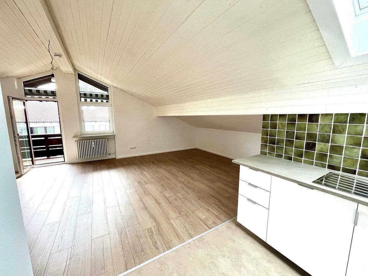 Studio flat to rent, 64 m², Krokusstraße 30, Bergen, Bavaria Studio flat to rent, 64 m², Krokusstraße 30, Bergen, Bavaria