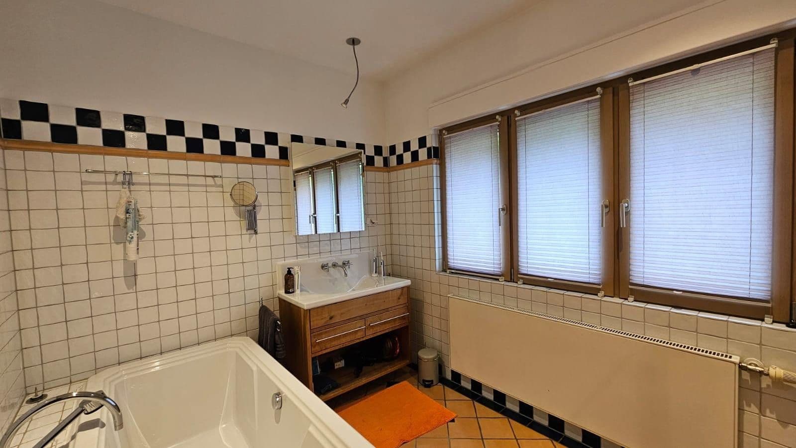 house to rent, 320 m², Hofheim am Taunus, Hesse house to rent, 320 m², Hofheim am Taunus, Hesse