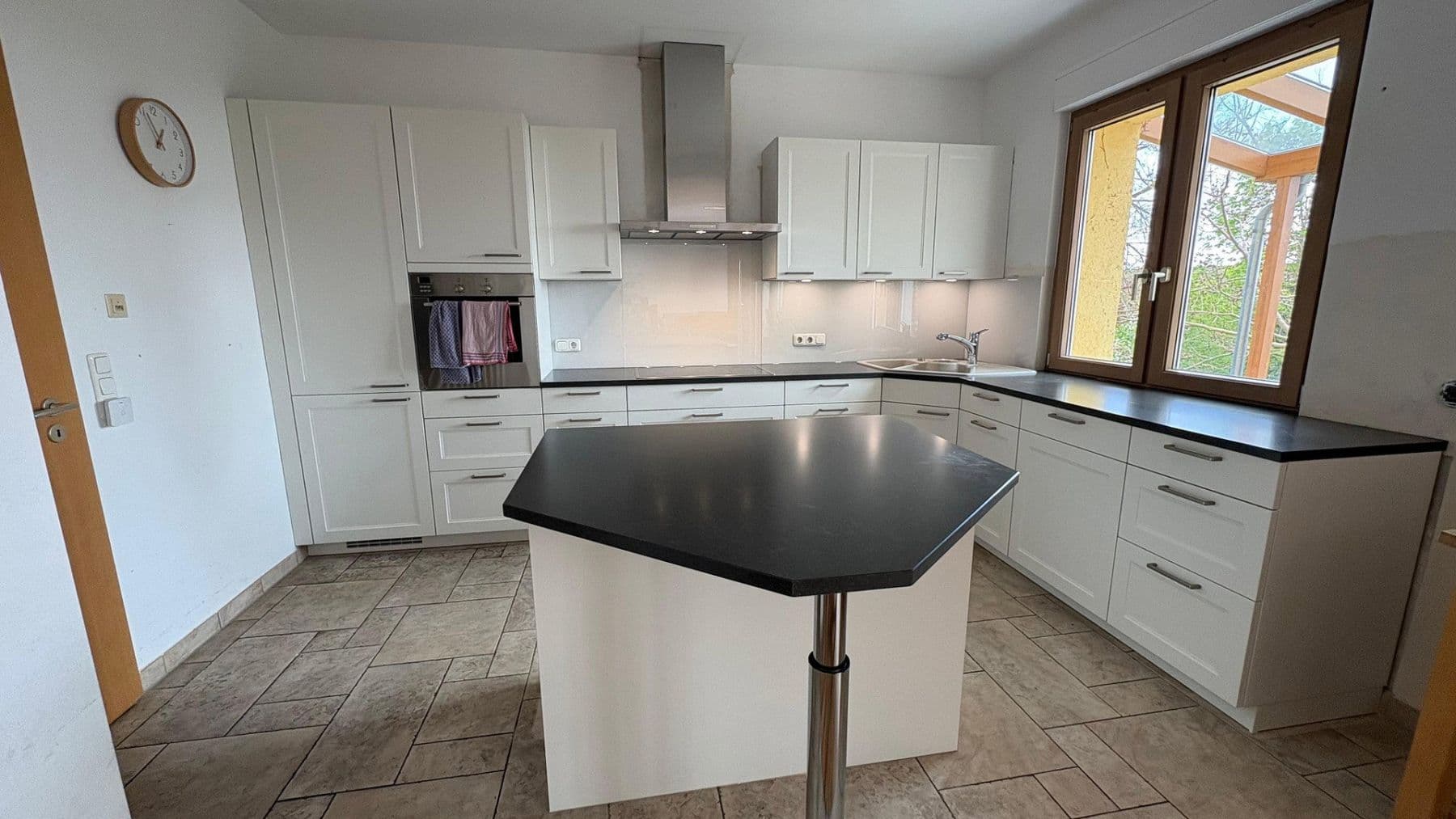 house to rent, 320 m², Hofheim am Taunus, Hesse house to rent, 320 m², Hofheim am Taunus, Hesse