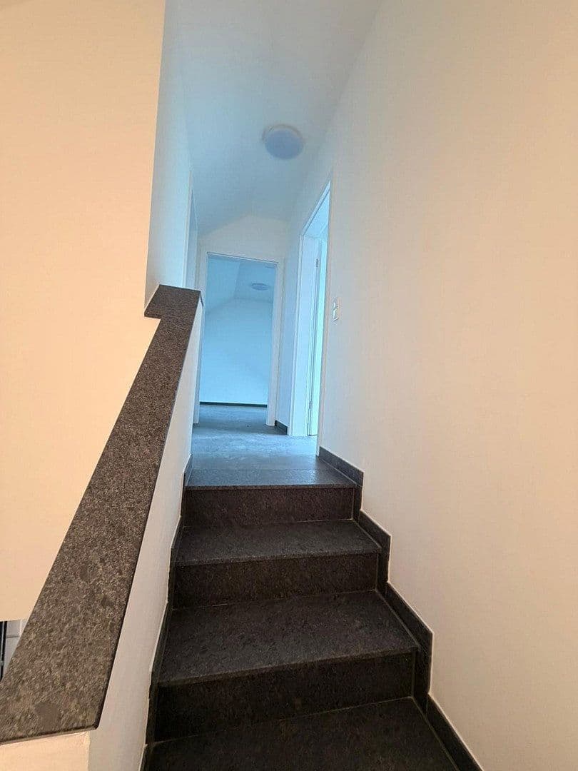 house to rent, 105 m², Mörfelden-Walldorf, Hesse house to rent, 105 m², Mörfelden-Walldorf, Hesse