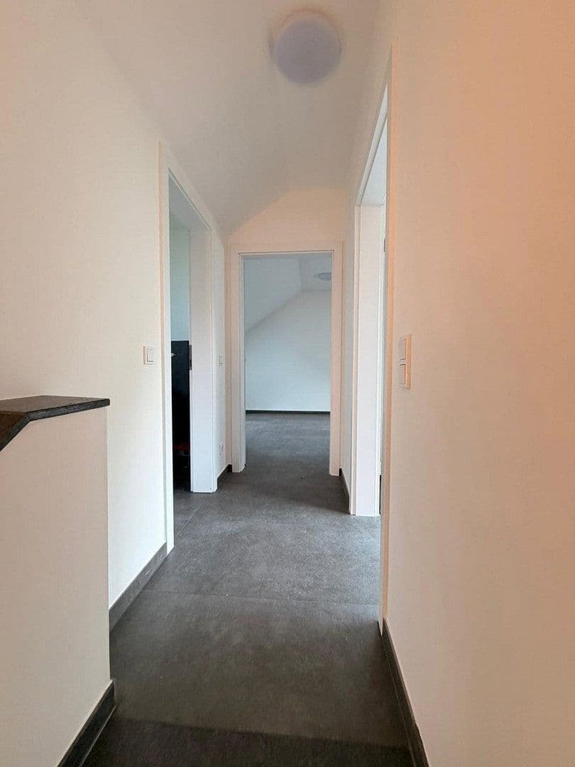house to rent, 105 m², Mörfelden-Walldorf, Hesse house to rent, 105 m², Mörfelden-Walldorf, Hesse