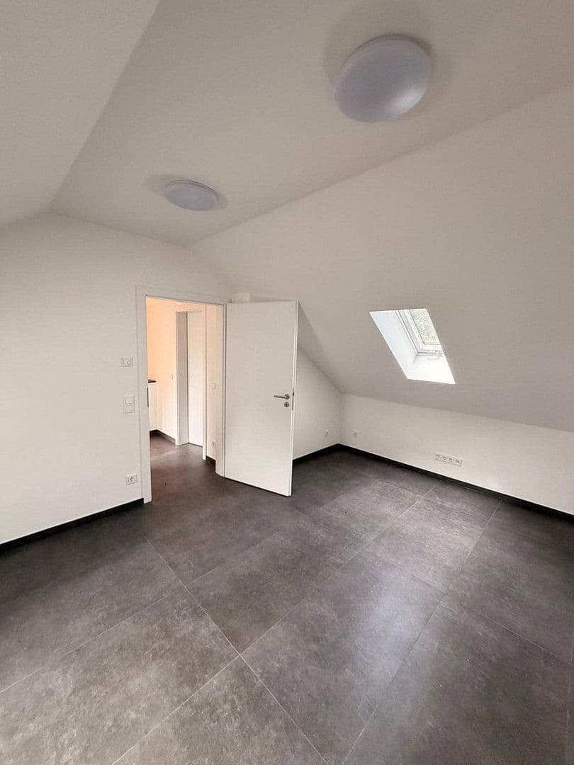 house to rent, 105 m², Mörfelden-Walldorf, Hesse house to rent, 105 m², Mörfelden-Walldorf, Hesse