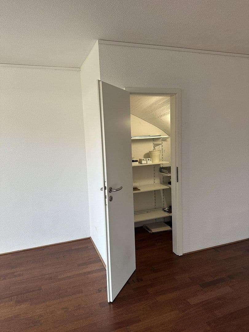 house for sale, 81 m², Laatzen, Lower Saxony house for sale, 81 m², Laatzen, Lower Saxony