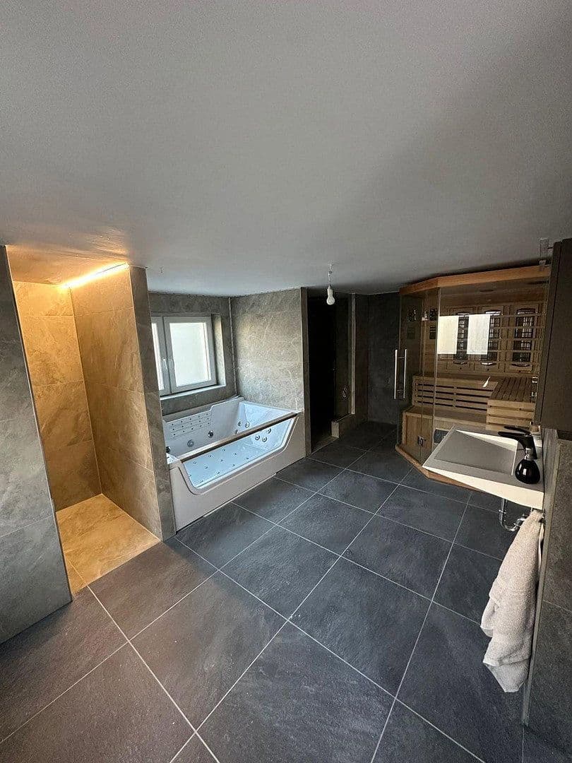 house to rent, 190 m², Frankfurter Str. 9, Glashütten, Hesse house to rent, 190 m², Frankfurter Str. 9, Glashütten, Hesse