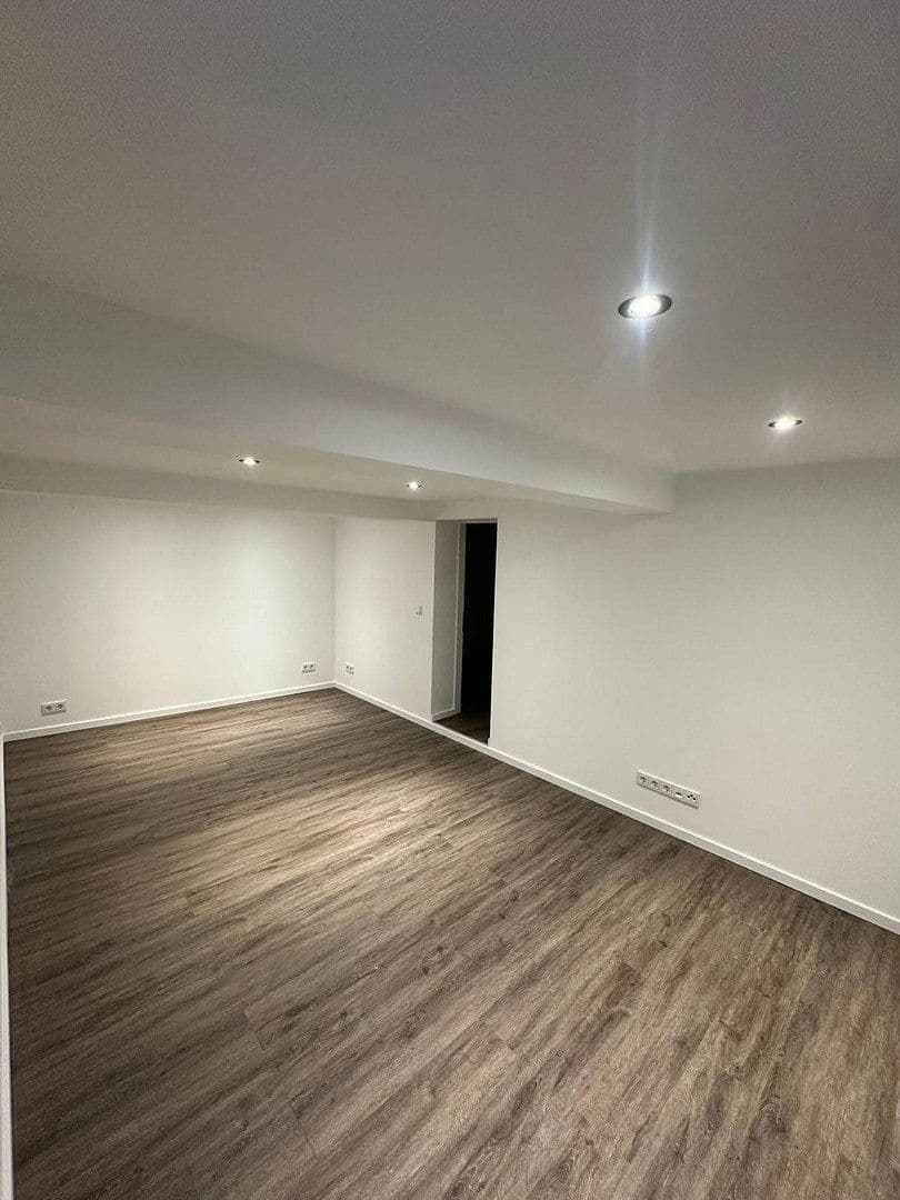 house to rent, 190 m², Frankfurter Str. 9, Glashütten, Hesse house to rent, 190 m², Frankfurter Str. 9, Glashütten, Hesse