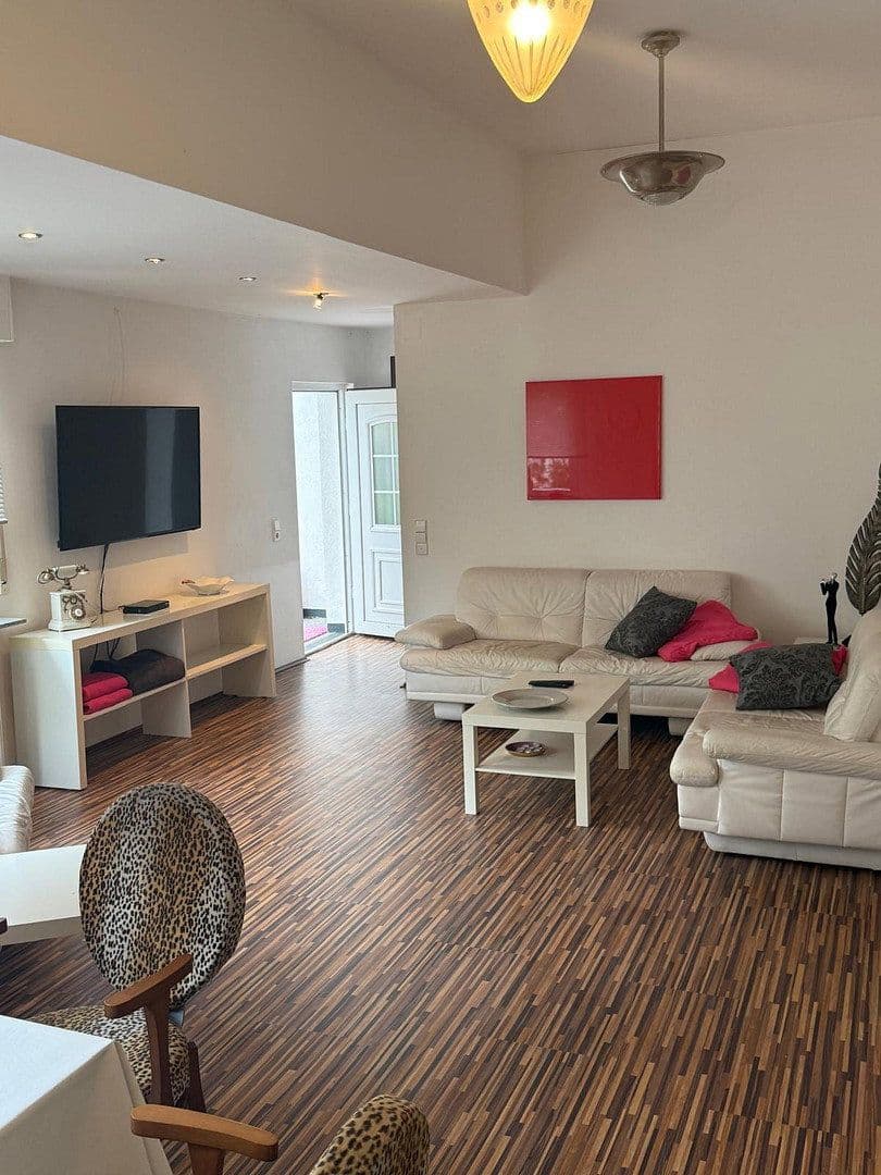 1 bedroom flat to rent, 65 m², Offenbach, Hesse 1 bedroom flat to rent, 65 m², Offenbach, Hesse