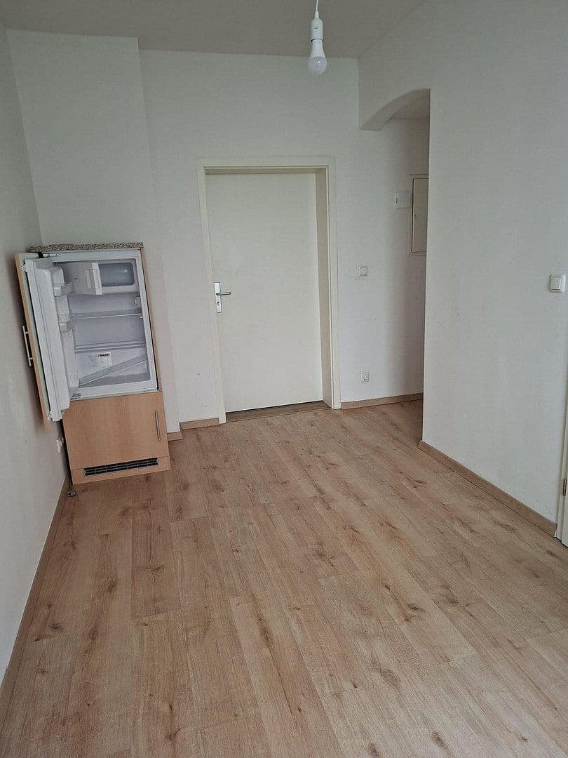 3 bedroom flat to rent, 28 m², Hof, Bavaria 3 bedroom flat to rent, 28 m², Hof, Bavaria