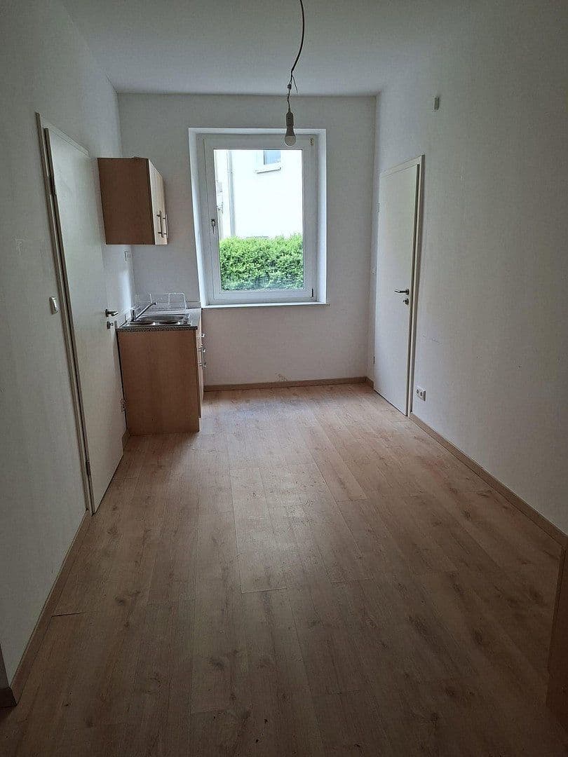 3 bedroom flat to rent, 28 m², Hof, Bavaria 3 bedroom flat to rent, 28 m², Hof, Bavaria