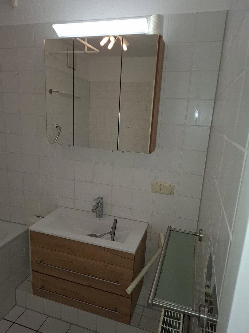 2 bedroom with open-plan kitchen flat to rent, 93 m², Waldallee 7.42, Eppstein, Hesse 2 bedroom with open-plan kitchen flat to rent, 93 m², Waldallee 7.42, Eppstein, Hesse