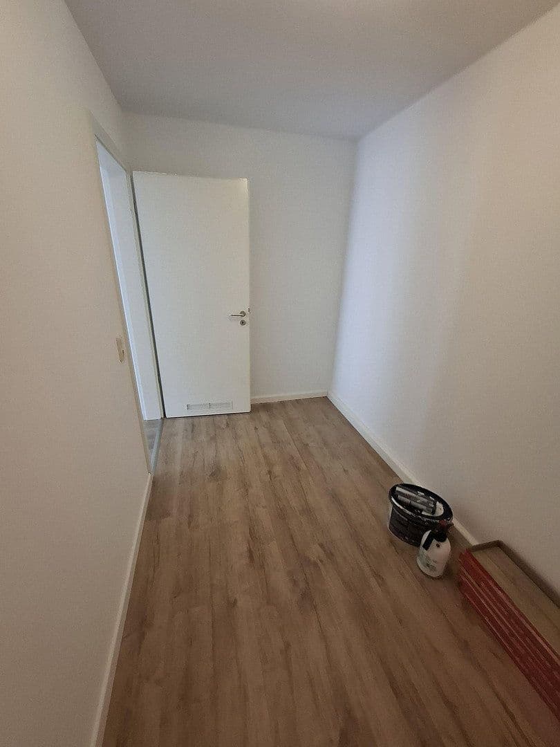 2 bedroom with open-plan kitchen flat to rent, 93 m², Waldallee 7.42, Eppstein, Hesse 2 bedroom with open-plan kitchen flat to rent, 93 m², Waldallee 7.42, Eppstein, Hesse