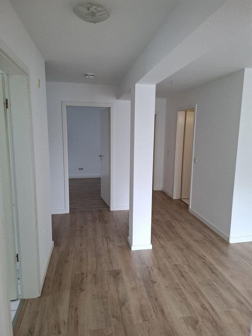 2 bedroom with open-plan kitchen flat to rent, 93 m², Waldallee 7.42, Eppstein, Hesse 2 bedroom with open-plan kitchen flat to rent, 93 m², Waldallee 7.42, Eppstein, Hesse