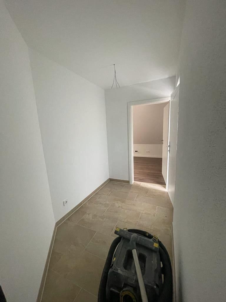 1 bedroom with open-plan kitchen flat to rent, 100 m², Illertissen, Bavaria 1 bedroom with open-plan kitchen flat to rent, 100 m², Illertissen, Bavaria