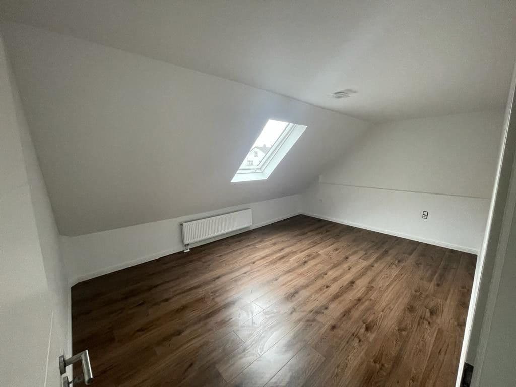 1 bedroom with open-plan kitchen flat to rent, 100 m², Illertissen, Bavaria 1 bedroom with open-plan kitchen flat to rent, 100 m², Illertissen, Bavaria