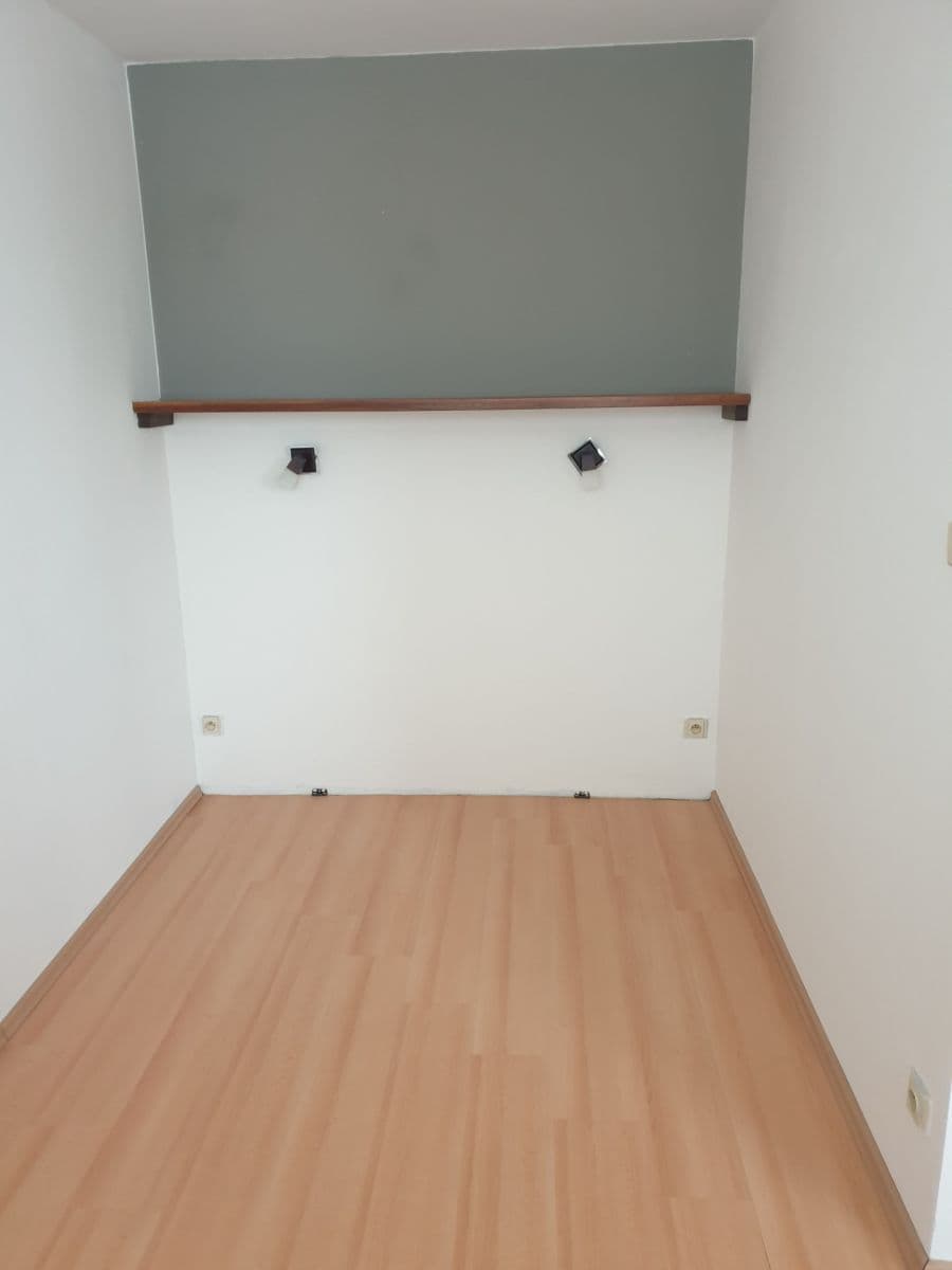 Studio flat to rent, 33 m², Horáčkova, Prague, Prague Studio flat to rent, 33 m², Horáčkova, Prague, Prague