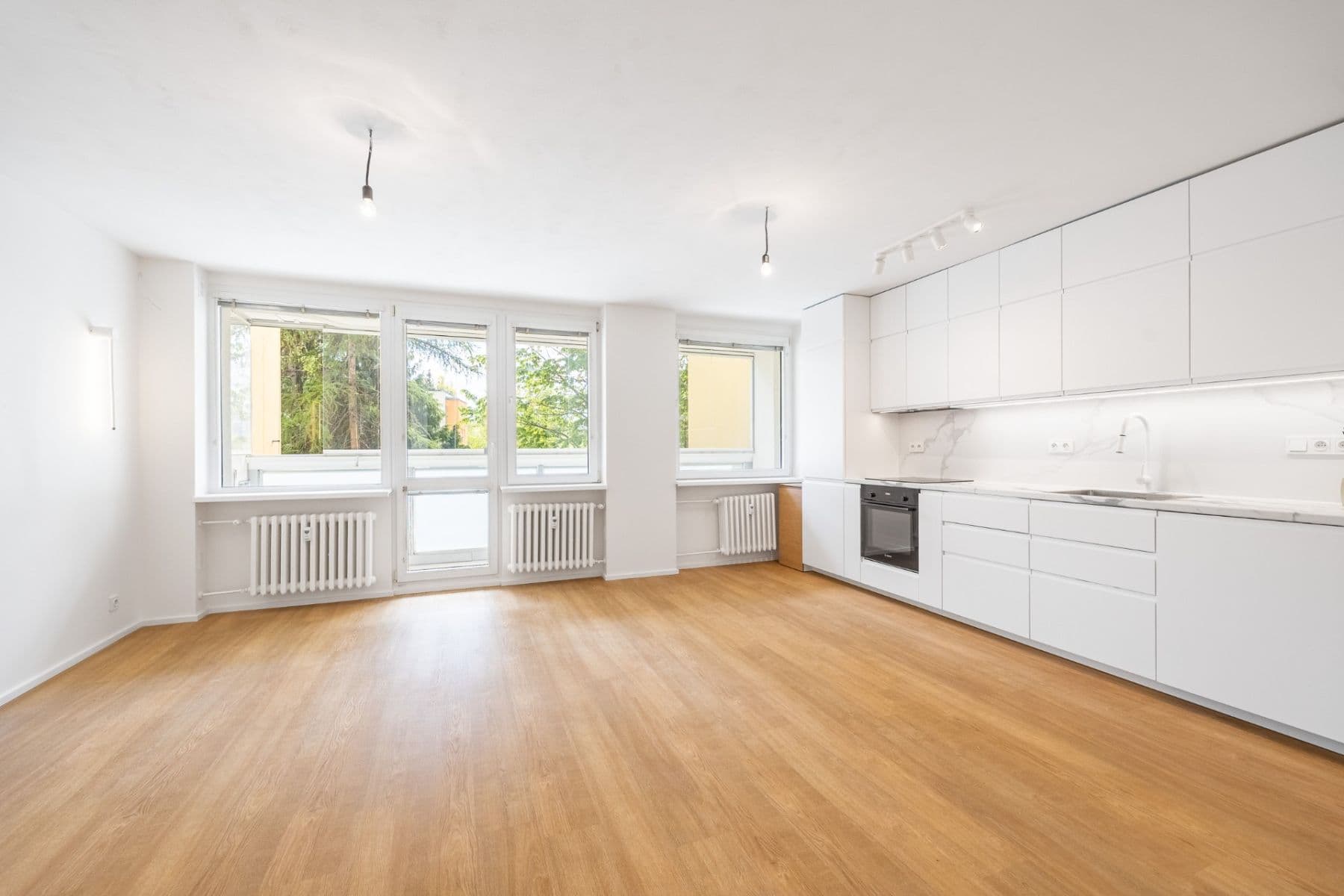 2 bedroom with open-plan kitchen flat for sale, 79 m², Mládežnická, Prague, Prague 2 bedroom with open-plan kitchen flat for sale, 79 m², Mládežnická, Prague, Prague