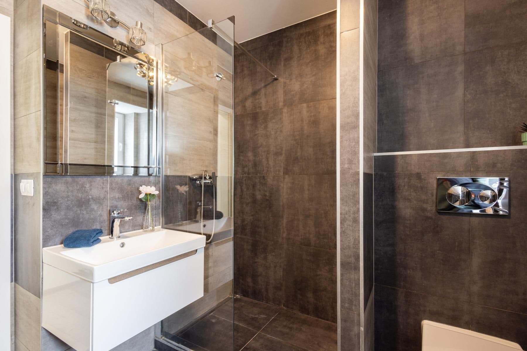 2 bedroom with open-plan kitchen flat for sale, 65 m², Jerevanská, Prague, Prague 2 bedroom with open-plan kitchen flat for sale, 65 m², Jerevanská, Prague, Prague