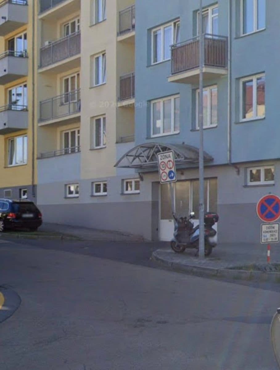 garage to rent, 14 m², Merhoutova, Prague, Prague garage to rent, 14 m², Merhoutova, Prague, Prague