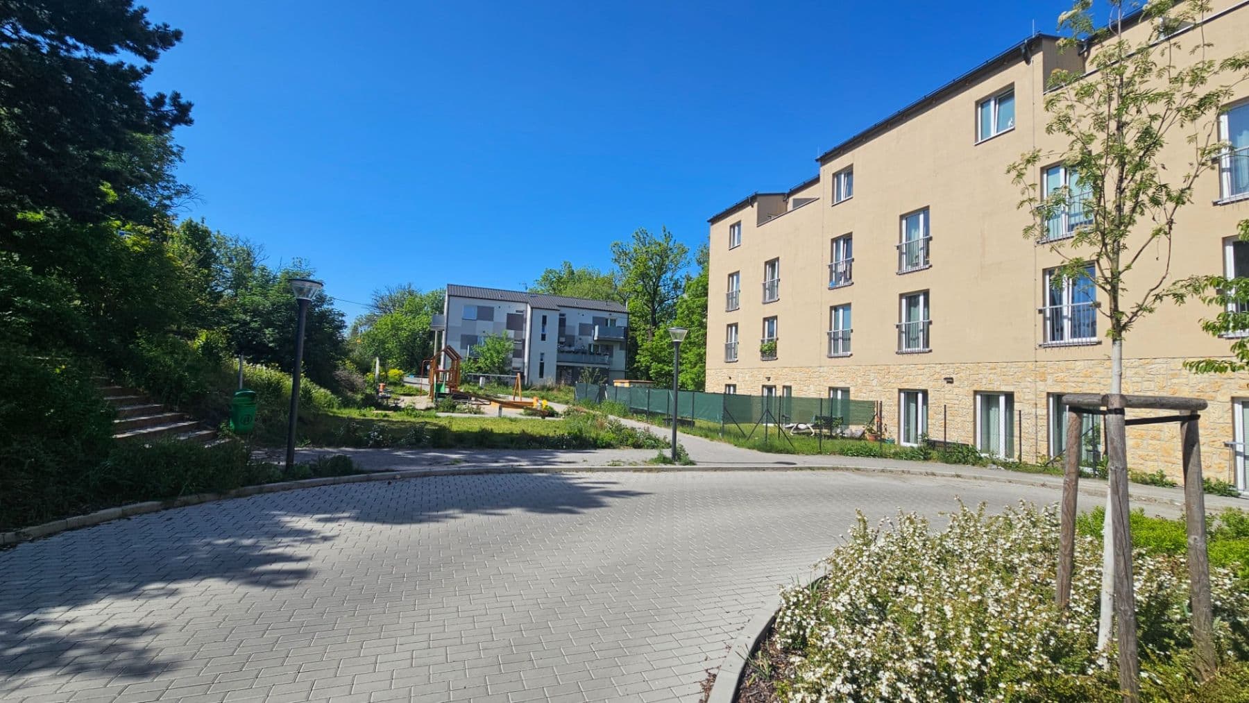 Studio flat to rent, 36 m², V Kněžívce, Tuchoměřice, Středočeský Region Studio flat to rent, 36 m², V Kněžívce, Tuchoměřice, Středočeský Region