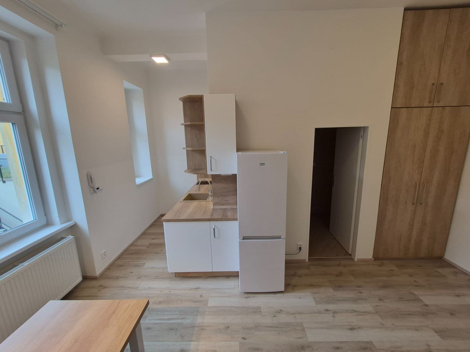 1 bedroom with open-plan kitchen flat to rent, 37 m², Boleslavova, Prague, Prague 1 bedroom with open-plan kitchen flat to rent, 37 m², Boleslavova, Prague, Prague