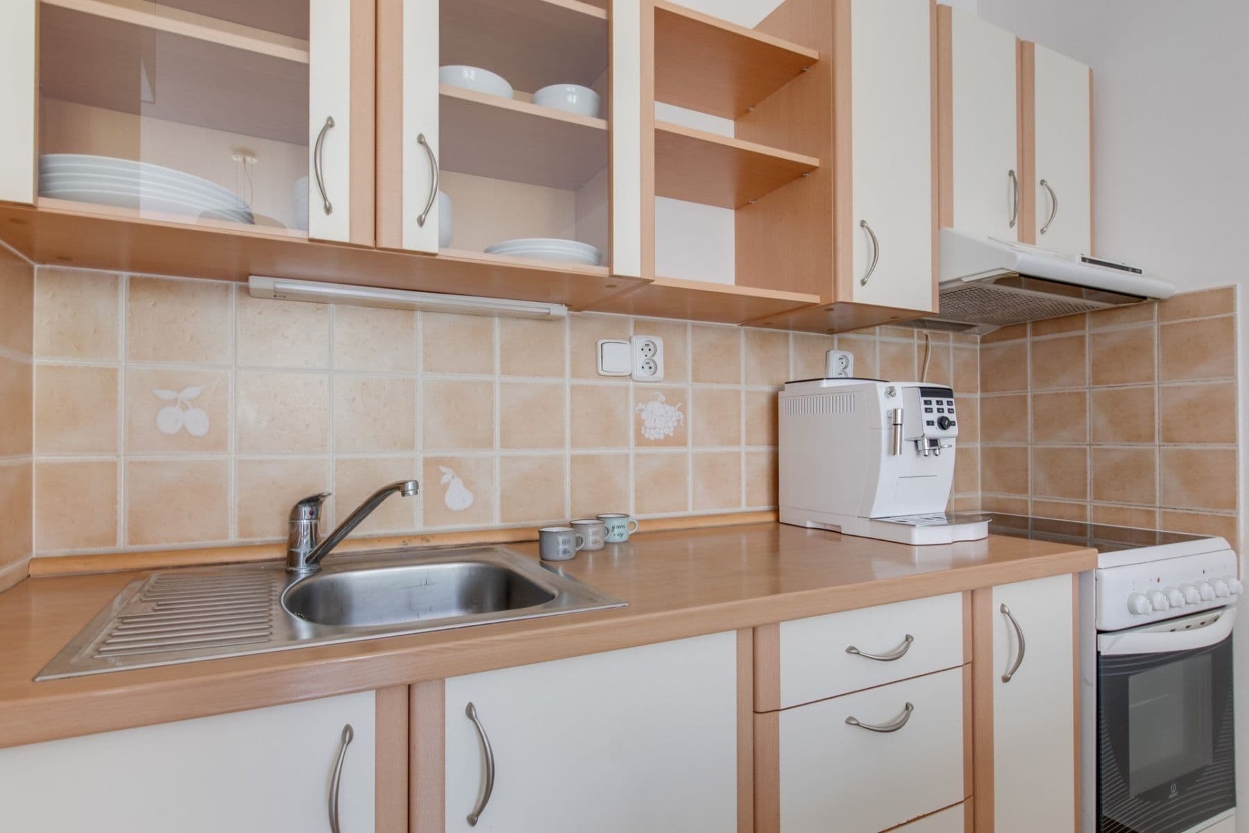 1 bedroom with open-plan kitchen flat to rent, 38 m², Přípotoční, Prague, Prague 1 bedroom with open-plan kitchen flat to rent, 38 m², Přípotoční, Prague, Prague