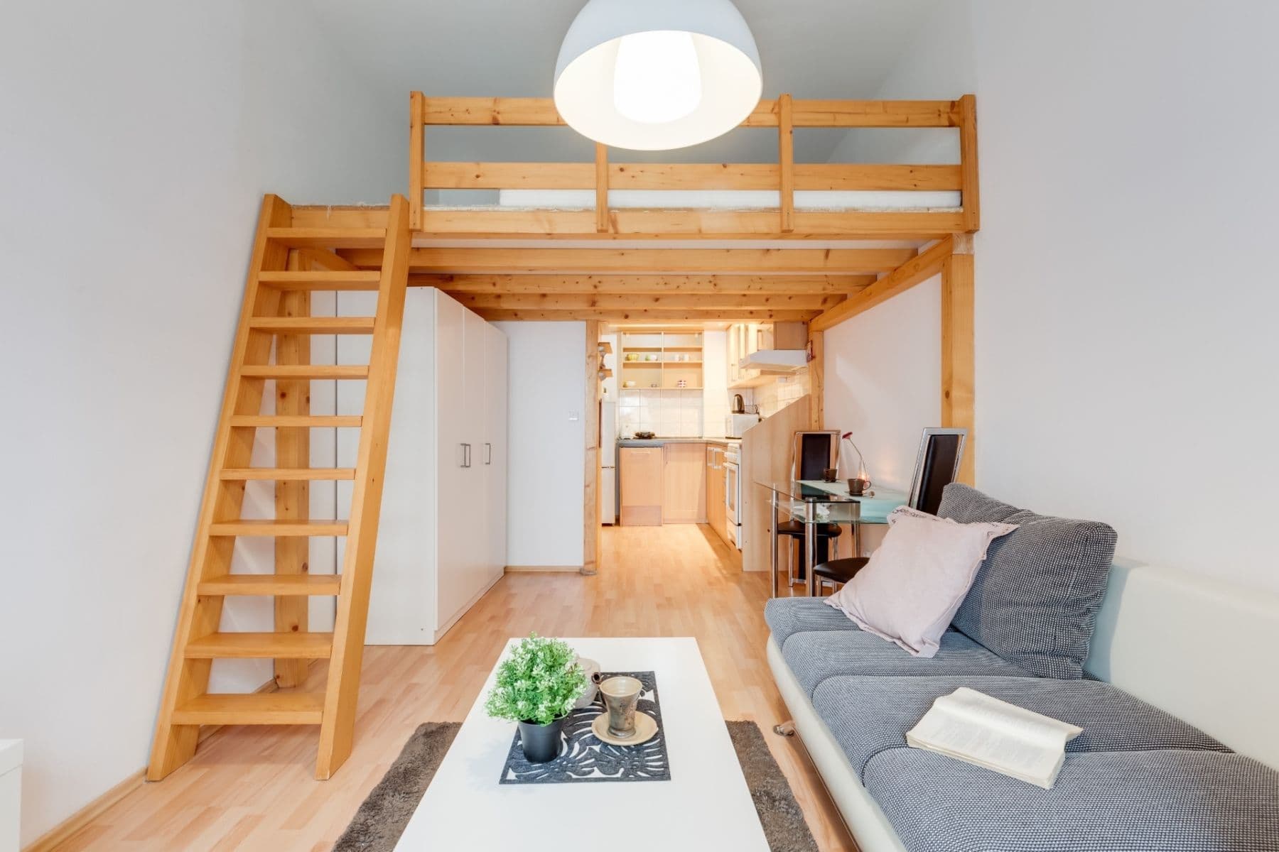 Studio flat to rent, 28 m², Malkovského, Prague, Prague Studio flat to rent, 28 m², Malkovského, Prague, Prague