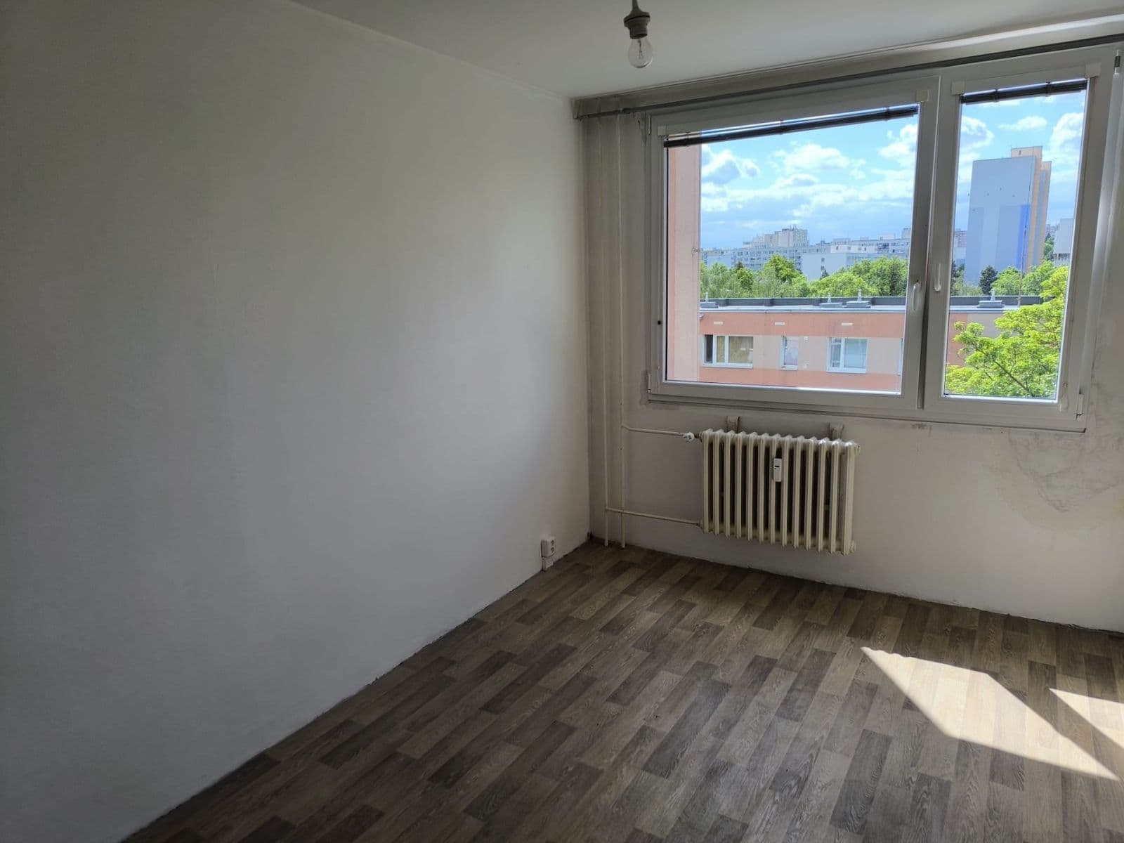2 bedroom with open-plan kitchen flat to rent, 56 m², Hlavatého, Prague, Prague 2 bedroom with open-plan kitchen flat to rent, 56 m², Hlavatého, Prague, Prague