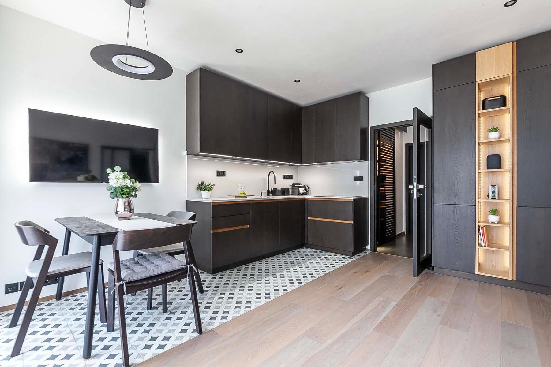 2 bedroom with open-plan kitchen flat for sale, 87 m², Lindleyova, Prague, Prague 2 bedroom with open-plan kitchen flat for sale, 87 m², Lindleyova, Prague, Prague