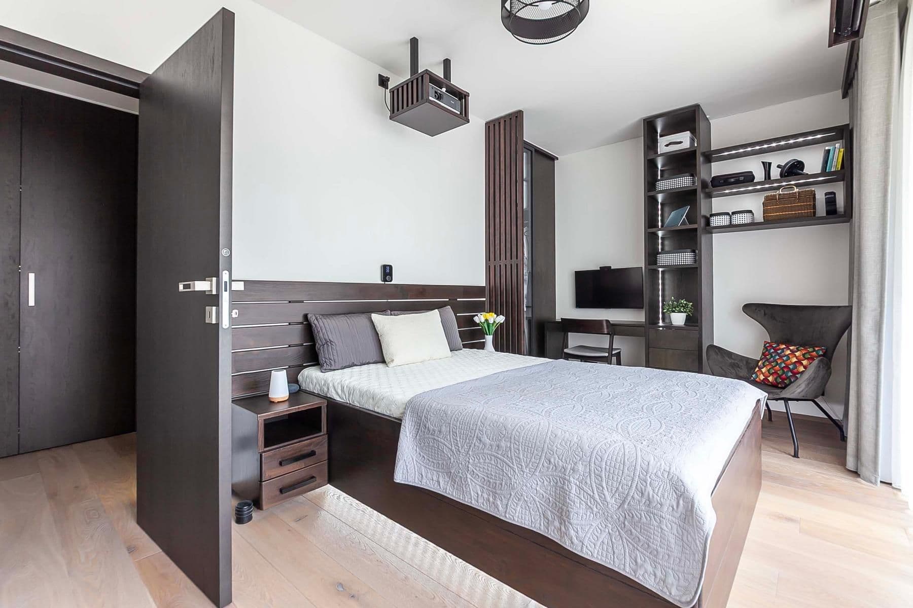 2 bedroom with open-plan kitchen flat for sale, 87 m², Lindleyova, Prague, Prague 2 bedroom with open-plan kitchen flat for sale, 87 m², Lindleyova, Prague, Prague