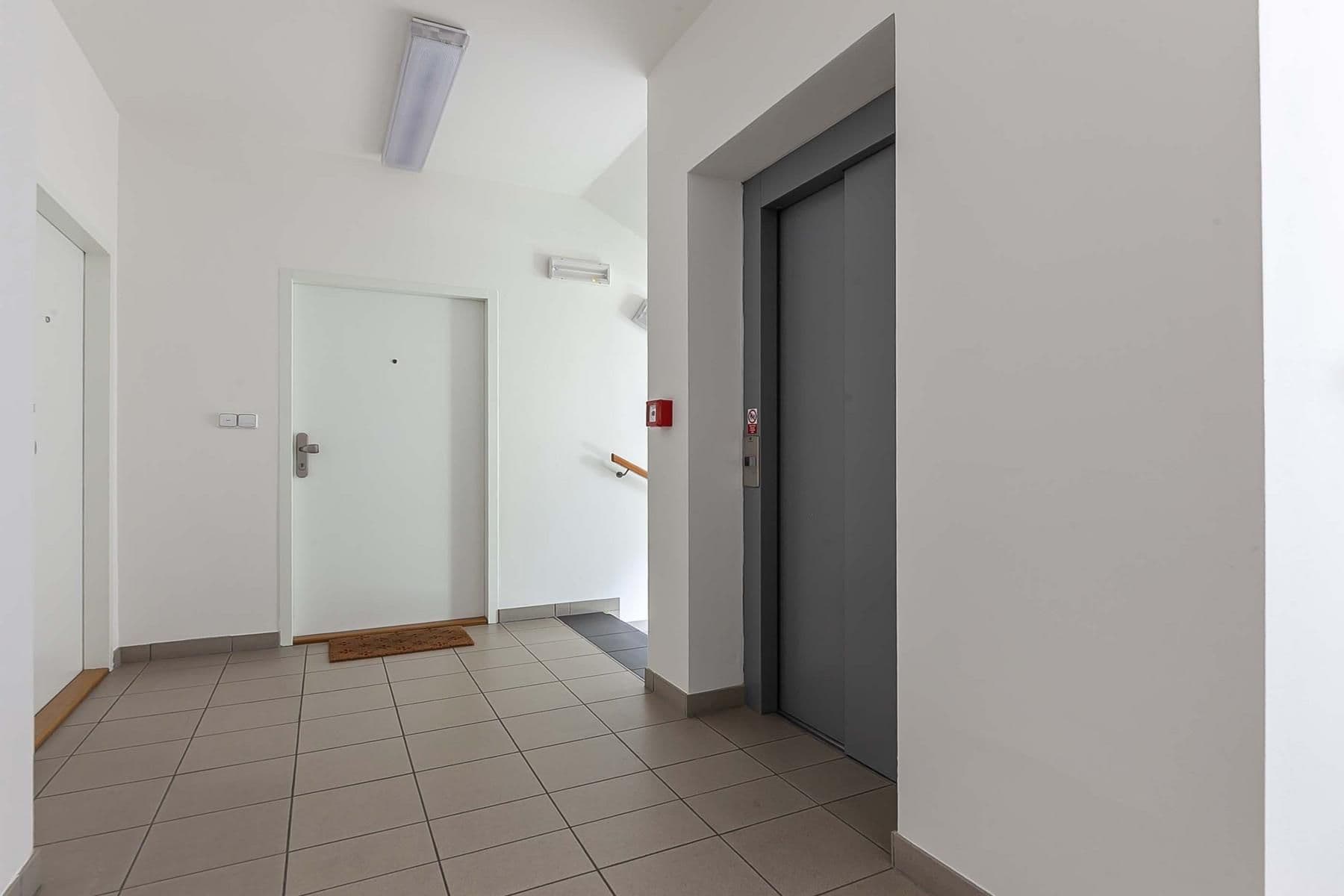 2 bedroom with open-plan kitchen flat for sale, 87 m², Lindleyova, Prague, Prague 2 bedroom with open-plan kitchen flat for sale, 87 m², Lindleyova, Prague, Prague