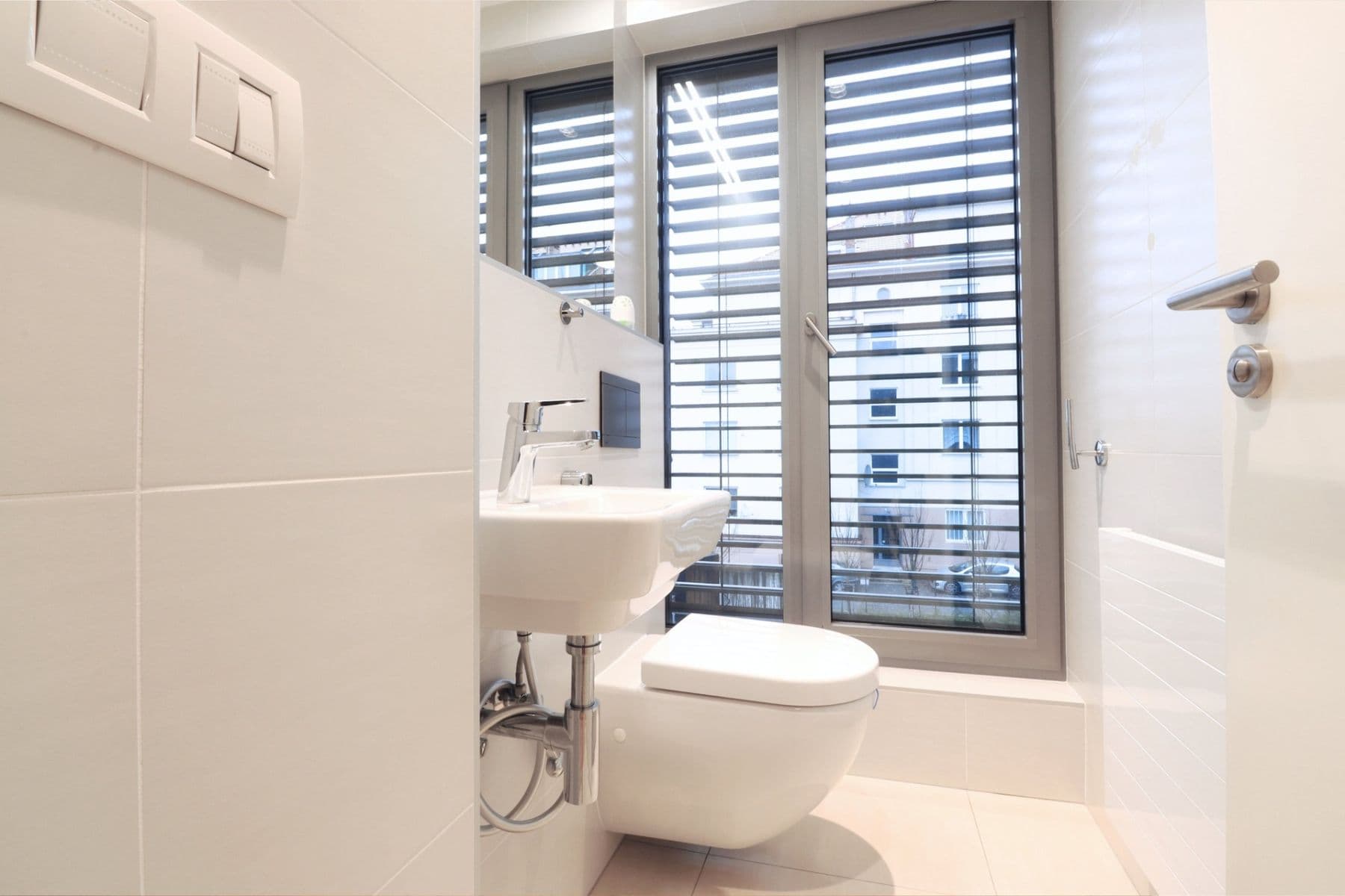 2 bedroom with open-plan kitchen flat to rent, 103 m², Na hřebenech I, Prague, Prague 2 bedroom with open-plan kitchen flat to rent, 103 m², Na hřebenech I, Prague, Prague