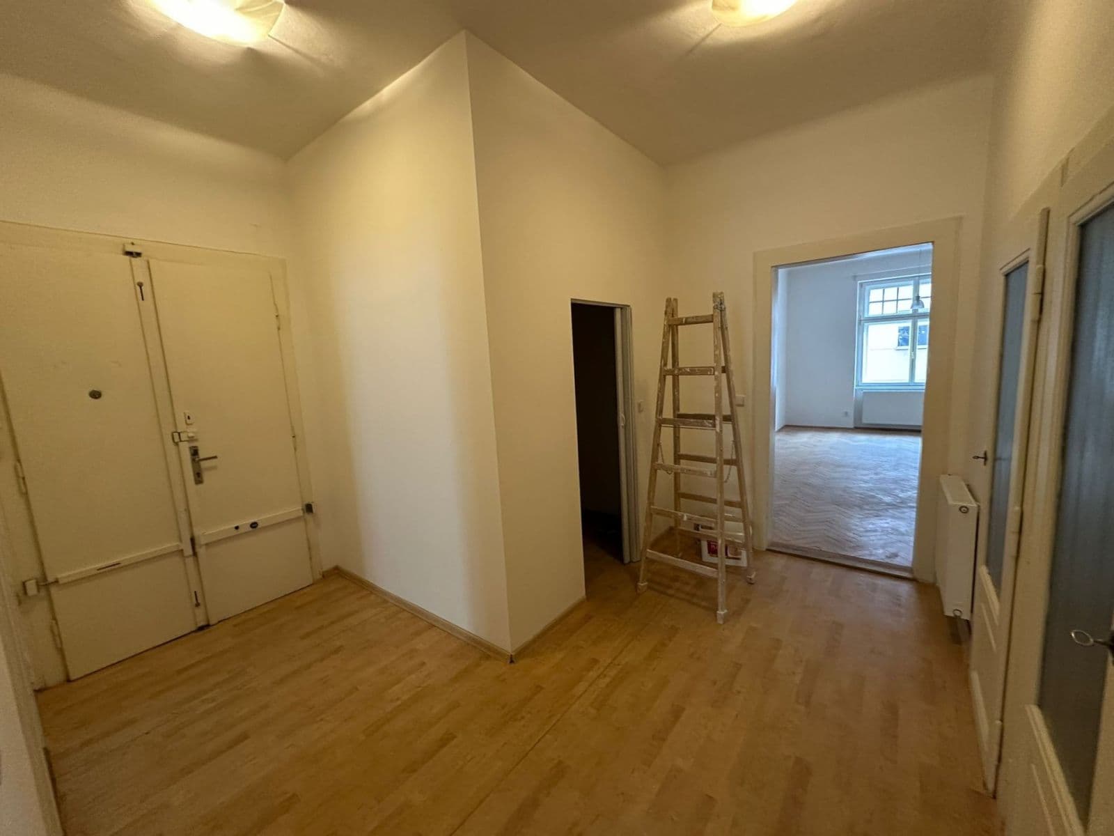 2 bedroom with open-plan kitchen flat to rent, 77 m², Kafkova, Prague, Prague 2 bedroom with open-plan kitchen flat to rent, 77 m², Kafkova, Prague, Prague