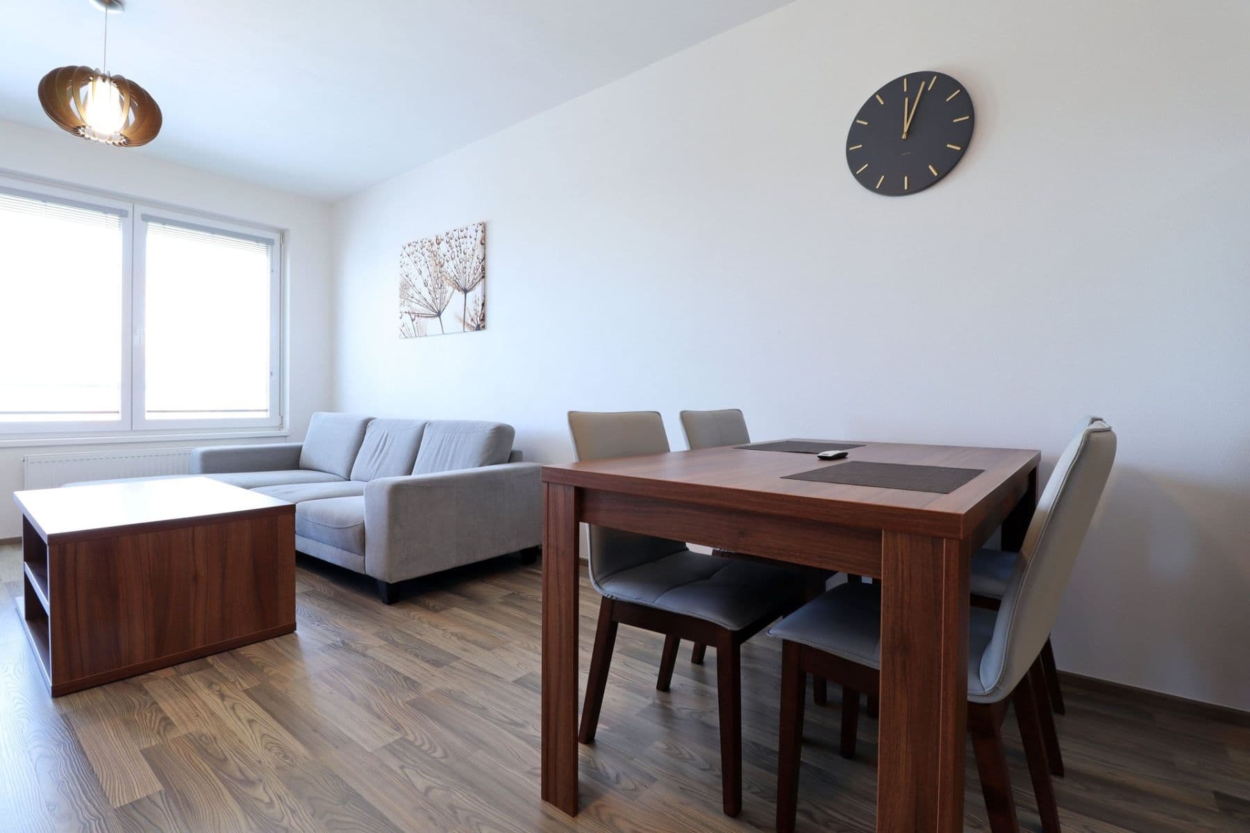 1 bedroom with open-plan kitchen flat to rent, 61 m², Hlučkova, Prague, Prague 1 bedroom with open-plan kitchen flat to rent, 61 m², Hlučkova, Prague, Prague