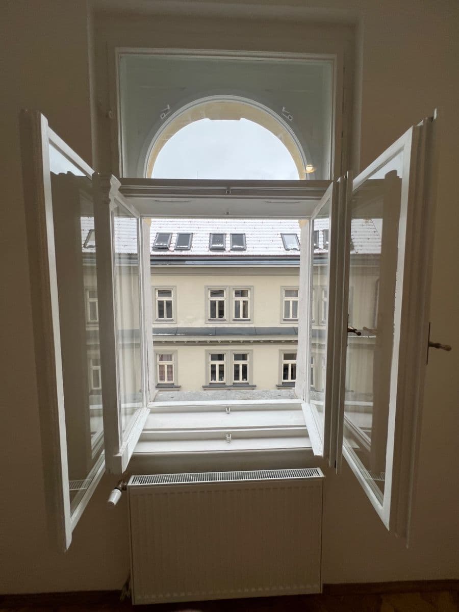 1 bedroom with open-plan kitchen flat for sale, 37 m², Dalimilova, Prague, Prague 1 bedroom with open-plan kitchen flat for sale, 37 m², Dalimilova, Prague, Prague