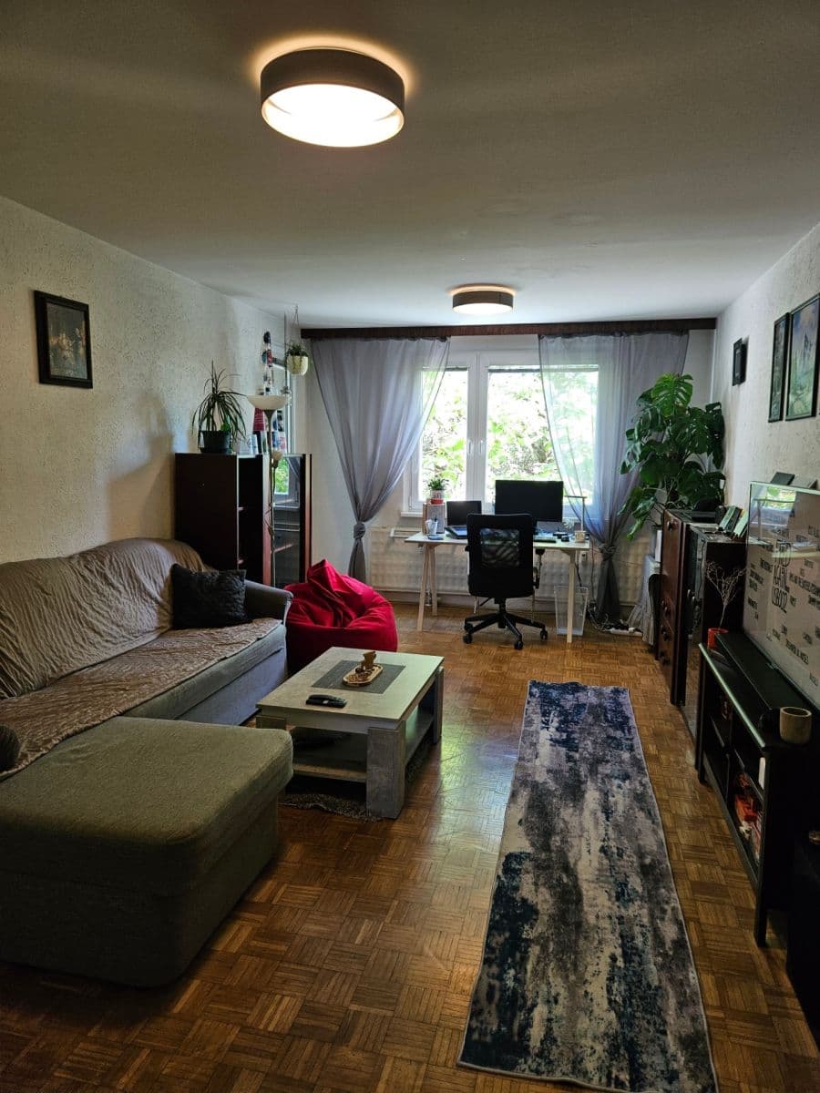3 bedroom flat to rent, 80 m², Staré záhrady, Ružinov, Bratislavský Region 3 bedroom flat to rent, 80 m², Staré záhrady, Ružinov, Bratislavský Region