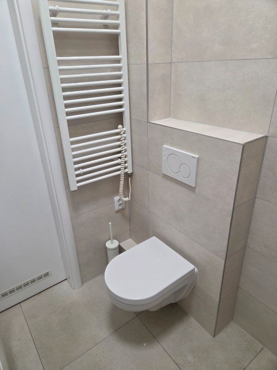 Studio flat to rent, 24 m², Pivovarnická, Prague, Prague Studio flat to rent, 24 m², Pivovarnická, Prague, Prague