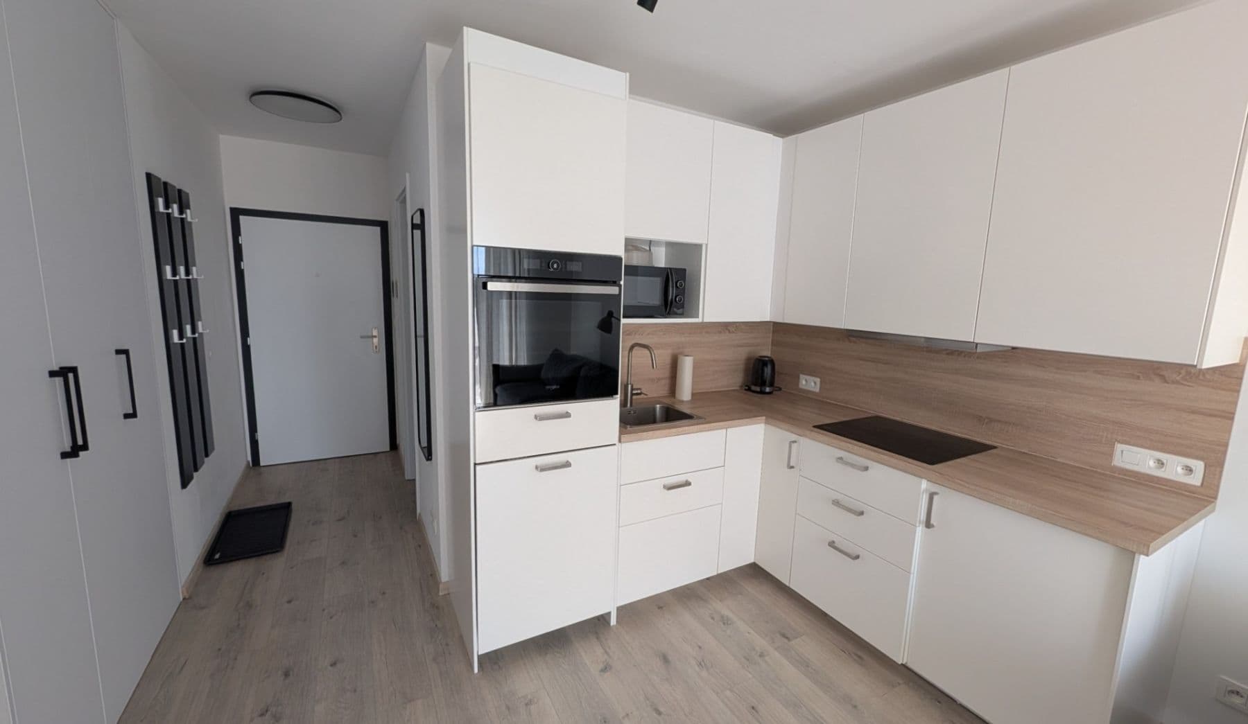 2 bedroom flat to rent, 33 m², Račianska, Nové Mesto, Bratislavský Region 2 bedroom flat to rent, 33 m², Račianska, Nové Mesto, Bratislavský Region