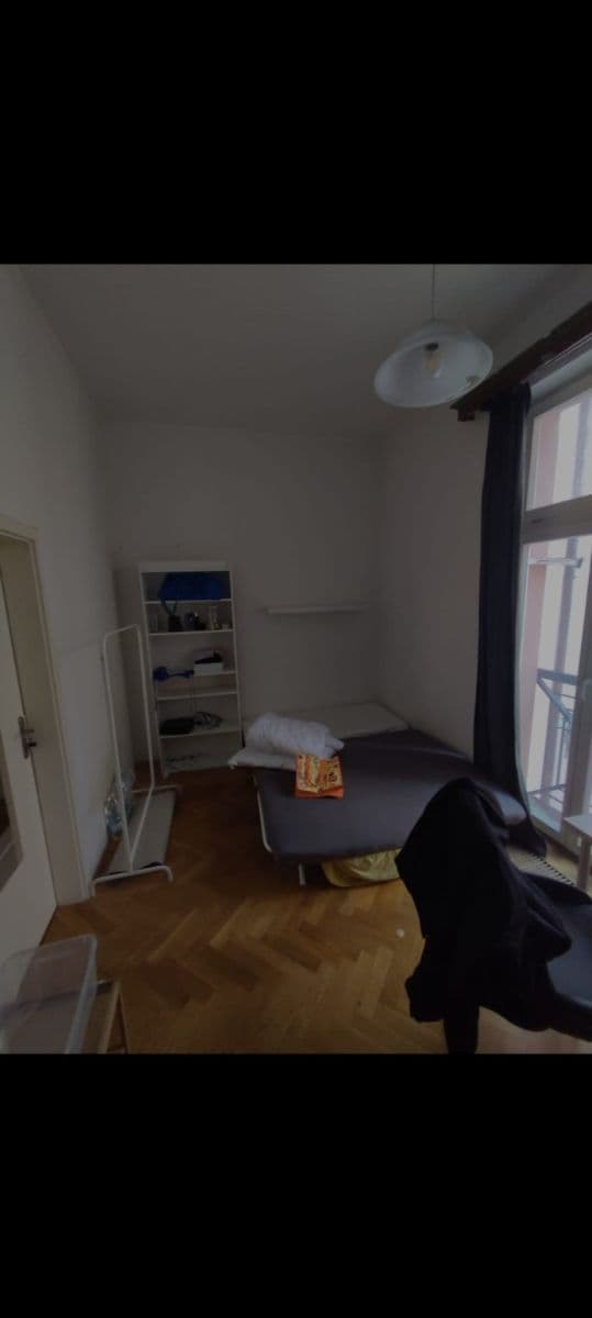 Studio flat to rent, 14 m², Orebitská, Prague, Prague Studio flat to rent, 14 m², Orebitská, Prague, Prague